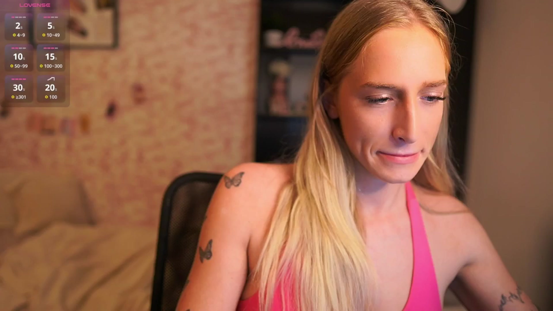 Gallery image thumbnail from NicoletteShea's myfreecams stream on, 11/17/2025, 11:17 image 1 of 20