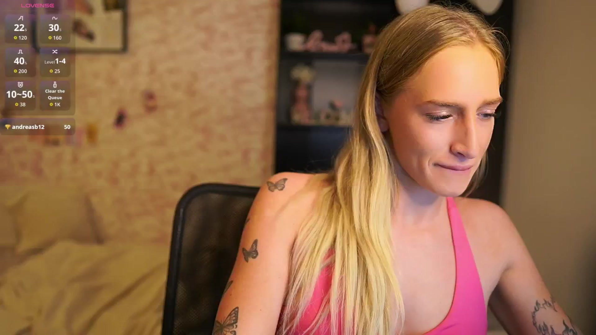 Gallery image thumbnail from NicoletteShea's myfreecams stream on, 11/17/2025, 11:17 image 5 of 20