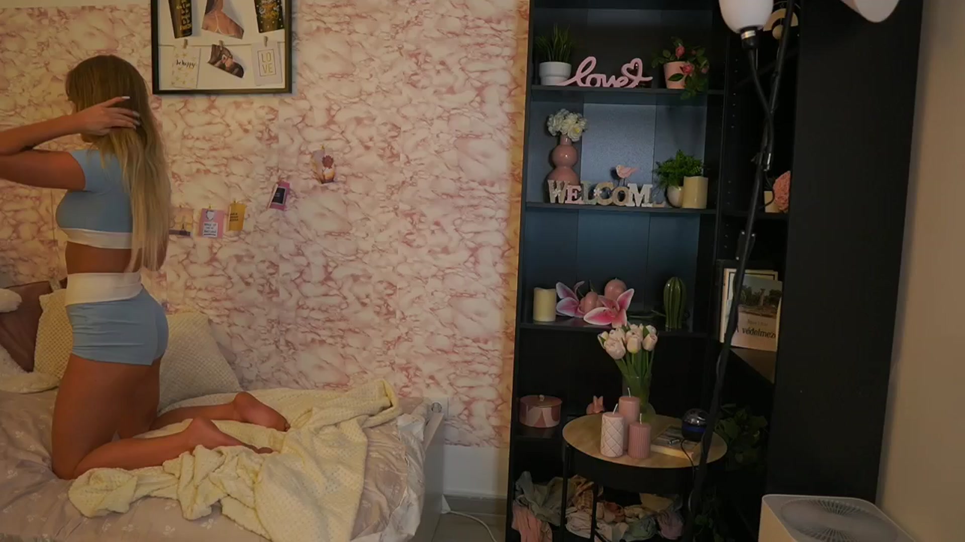 Gallery image thumbnail from NicoletteShea's myfreecams stream on, 11/18/2025, 12:40 image 11 of 20