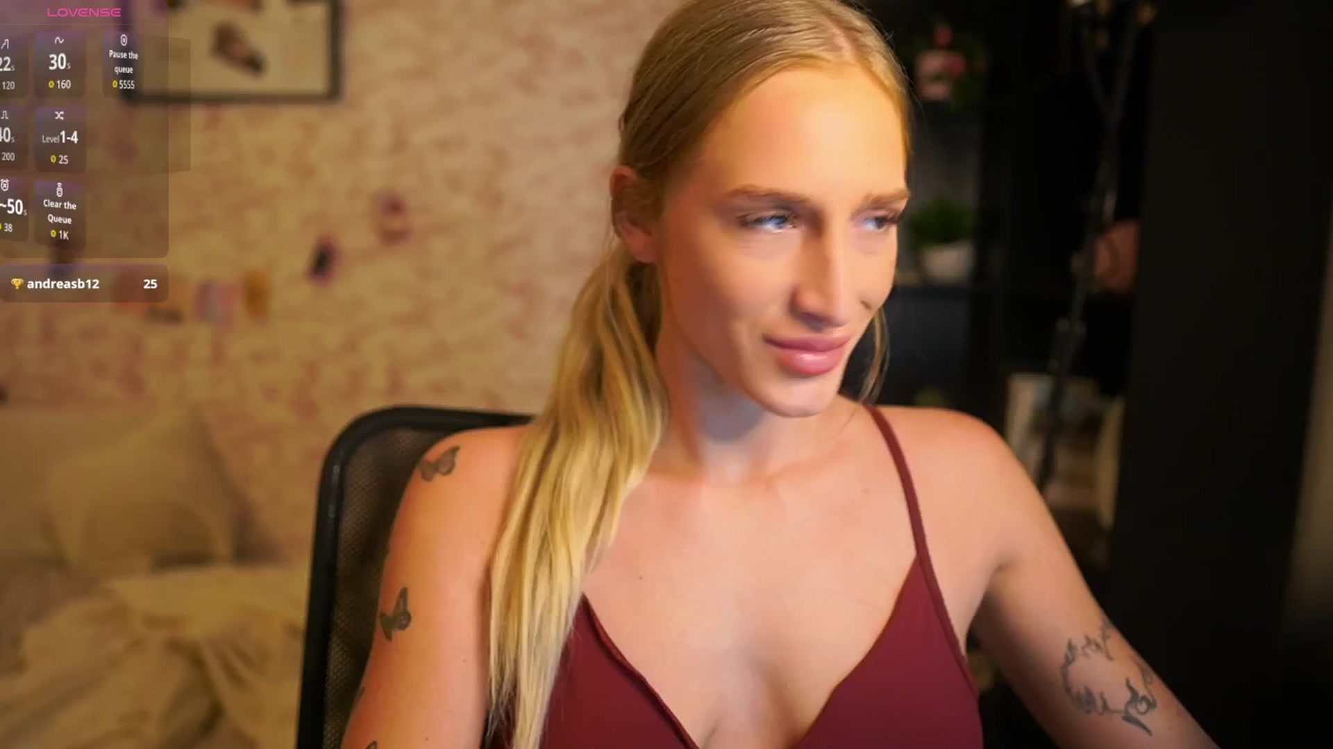 Gallery image thumbnail from NicoletteShea's myfreecams stream on, 11/22/2025, 14:36 image 3 of 20