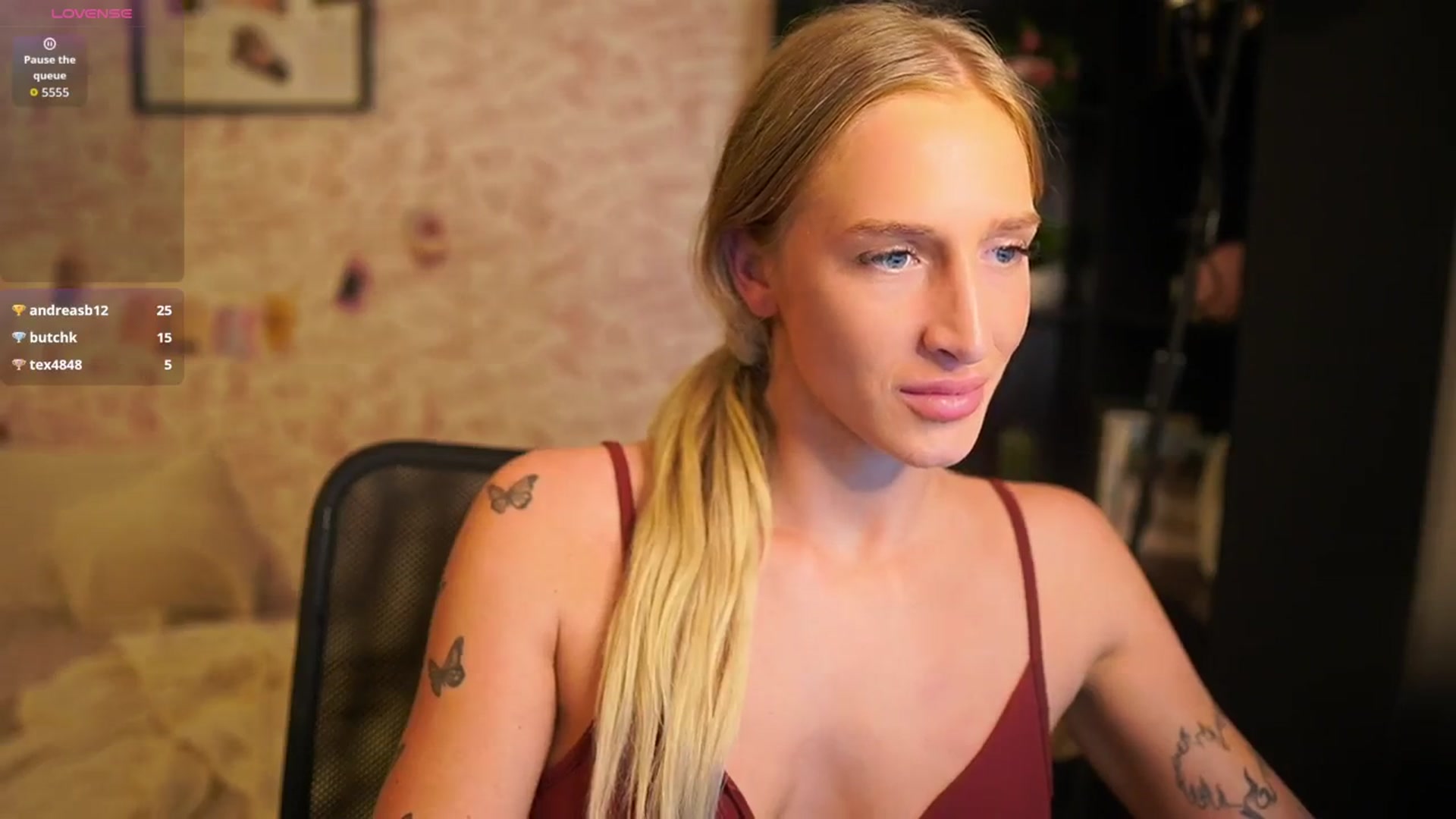 Gallery image thumbnail from NicoletteShea's myfreecams stream on, 11/22/2025, 16:55 image 5 of 20