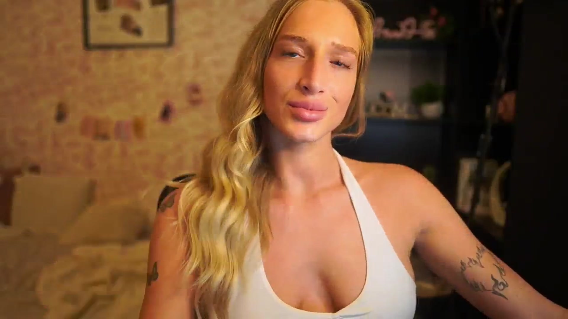 Gallery image thumbnail from NicoletteShea's myfreecams stream on, 11/24/2025, 12:58 image 20 of 20