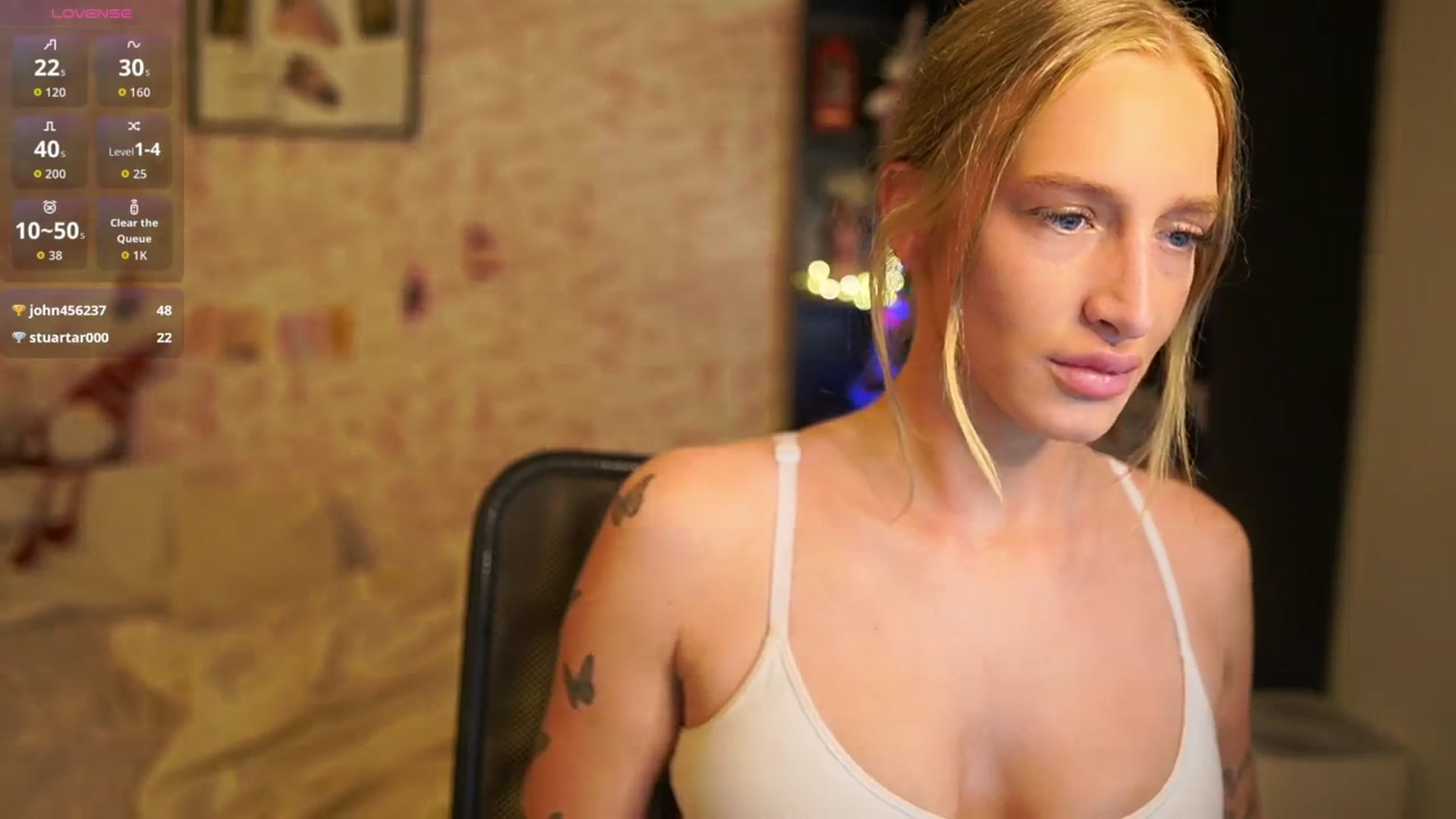 Gallery image thumbnail from NicoletteShea's myfreecams stream on, 12/12/2025, 12:19 image 2 of 20