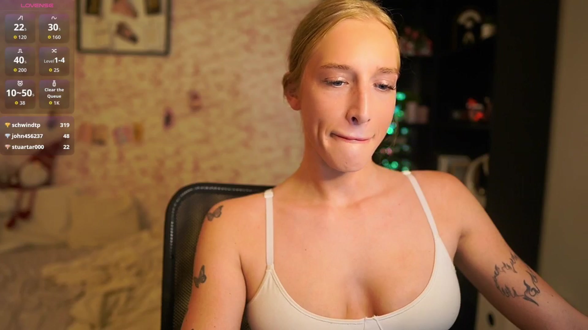 Gallery image thumbnail from NicoletteShea's myfreecams stream on, 12/12/2025, 12:19 image 10 of 20