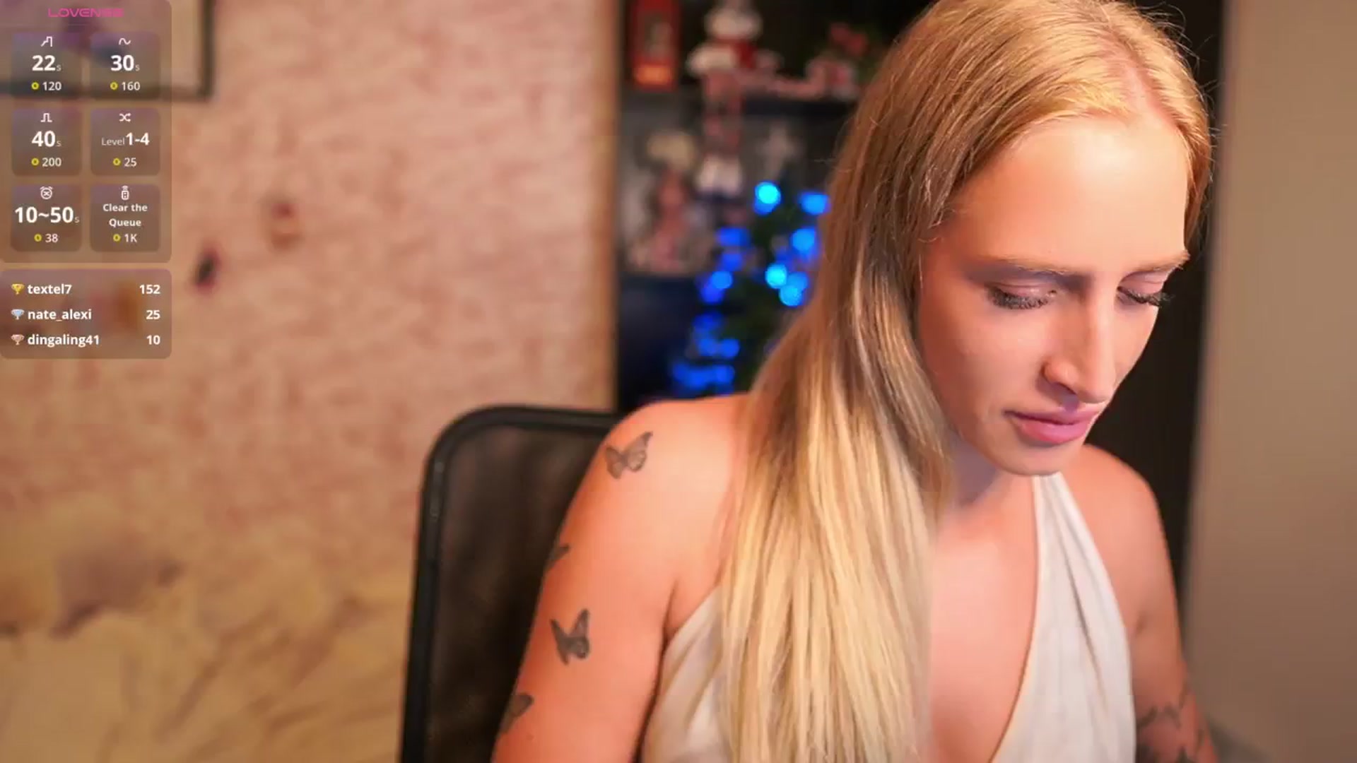 Gallery image thumbnail from NicoletteShea's myfreecams stream on, 12/22/2025, 17:00 image 10 of 20