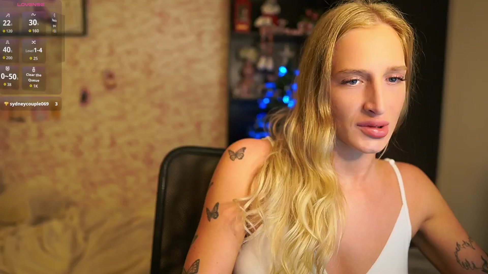 Gallery image thumbnail from NicoletteShea's myfreecams stream on, 12/23/2025, 16:18 image 1 of 20