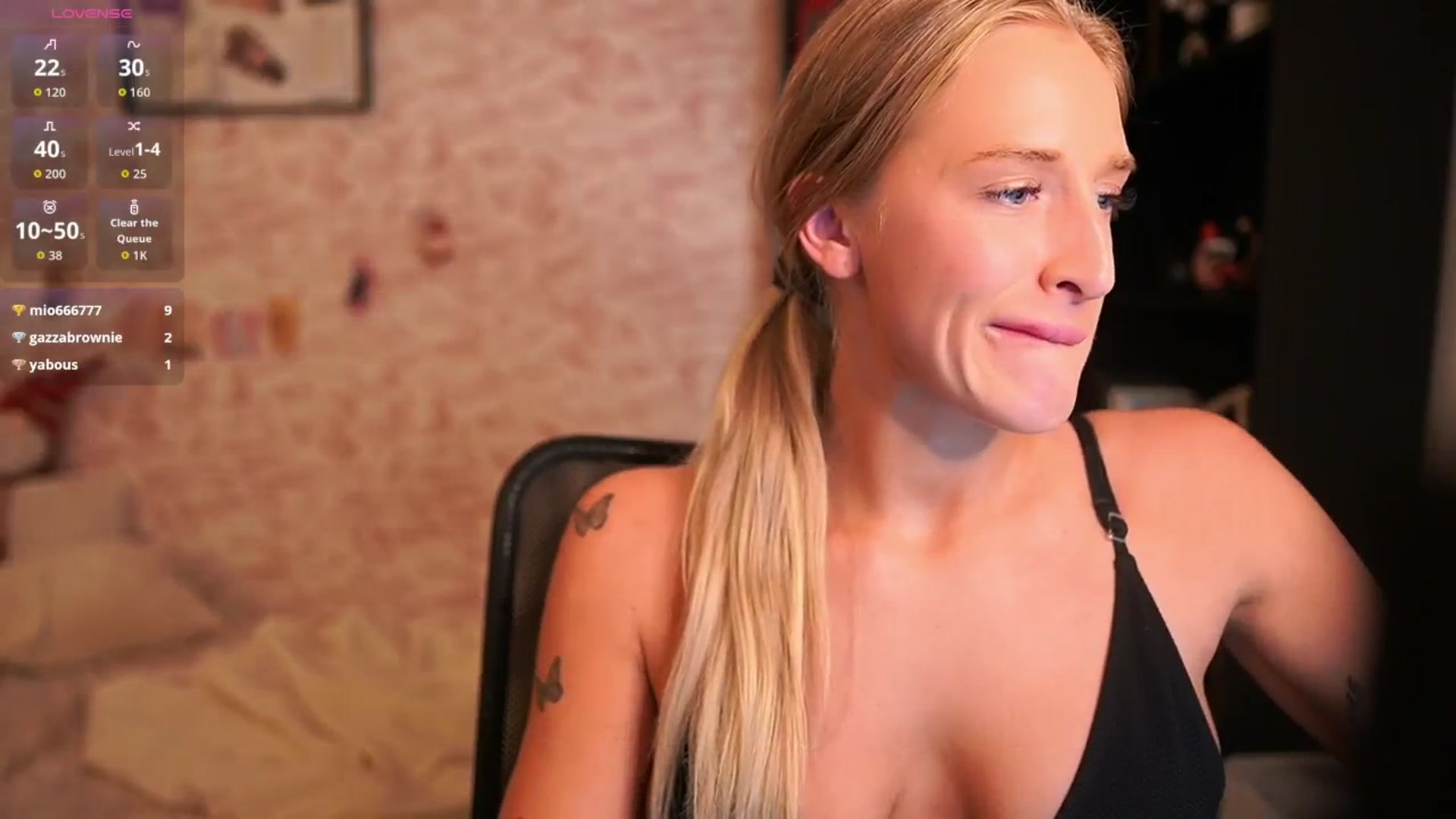 Gallery image thumbnail from NicoletteShea's myfreecams stream on, 12/30/2025, 16:30 image 12 of 20