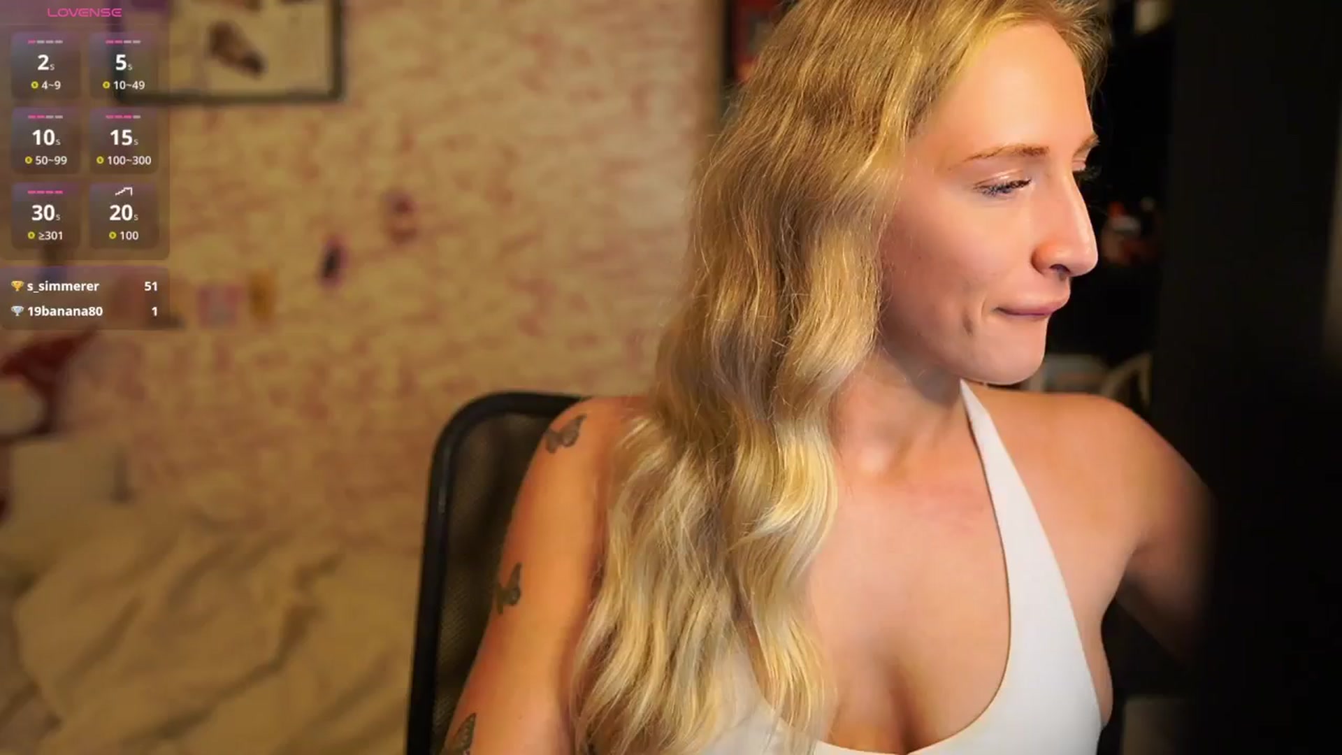 Gallery image thumbnail from NicoletteShea's myfreecams stream on, 12/31/2025, 09:43 image 5 of 20