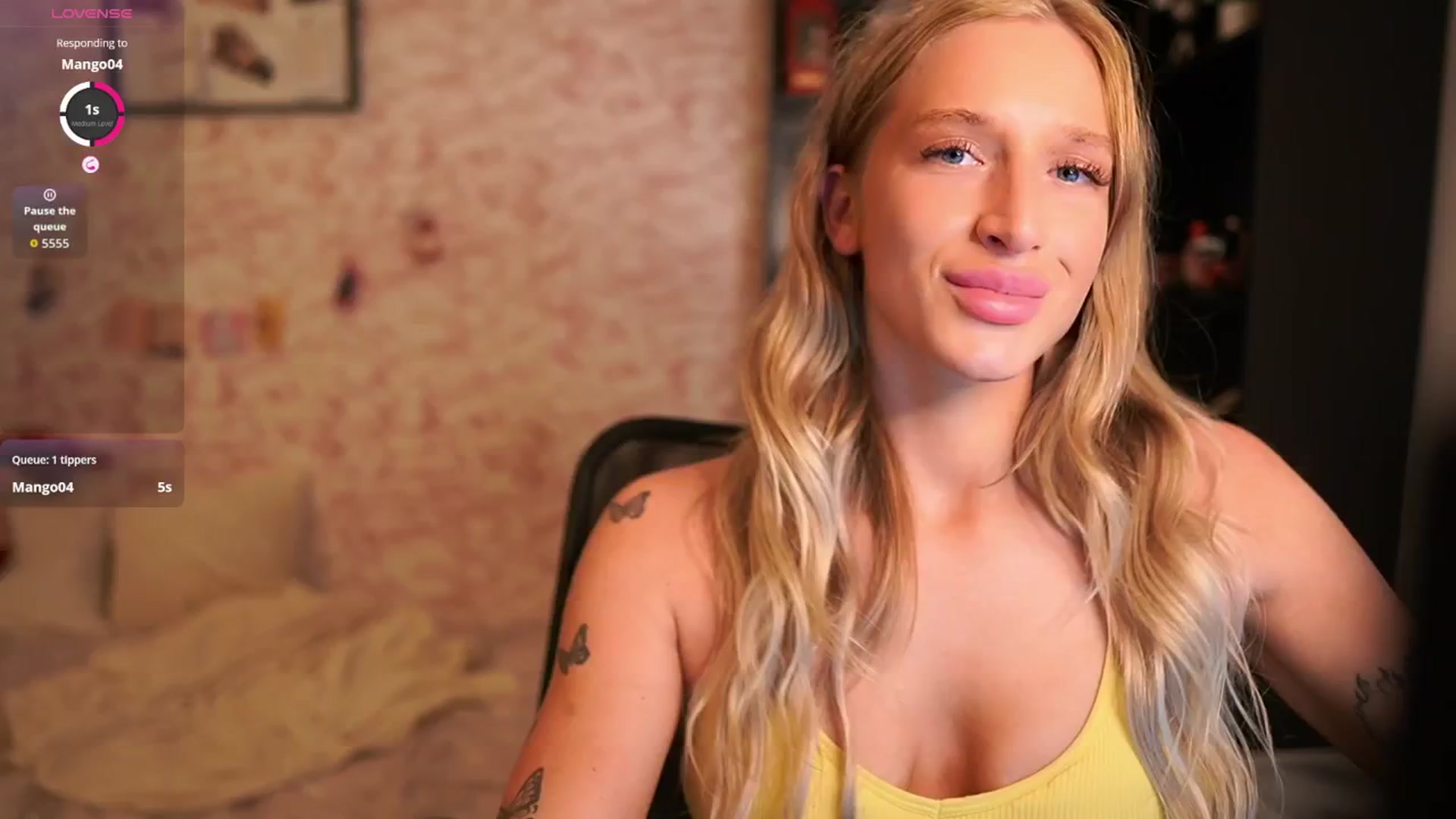 Gallery image thumbnail from NicoletteShea's myfreecams stream on, 01/05/2026, 14:33 image 16 of 20