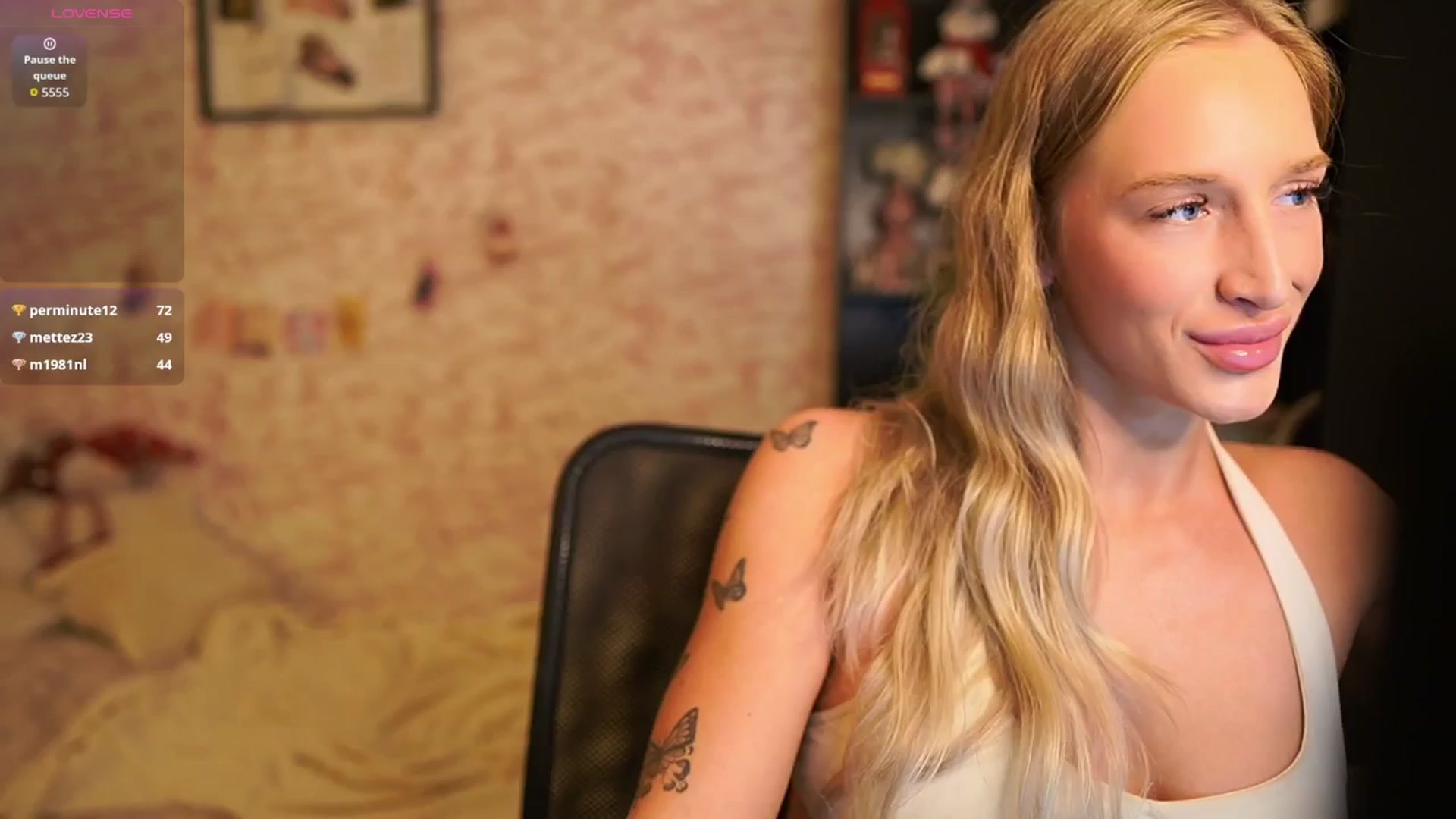 Gallery image thumbnail from NicoletteShea's myfreecams stream on, 01/10/2026, 13:30 image 11 of 20