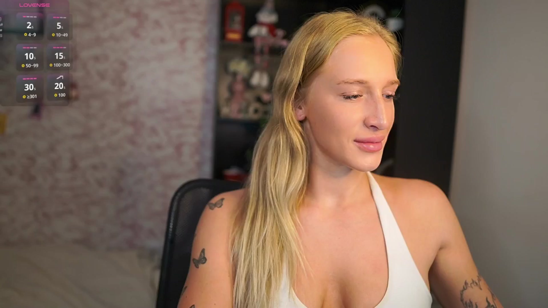 Gallery image thumbnail from NicoletteShea's myfreecams stream on, 01/15/2026, 10:30 image 7 of 20