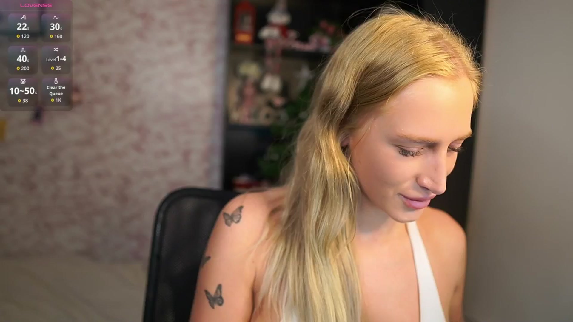 Gallery image thumbnail from NicoletteShea's myfreecams stream on, 01/15/2026, 10:30 image 11 of 20