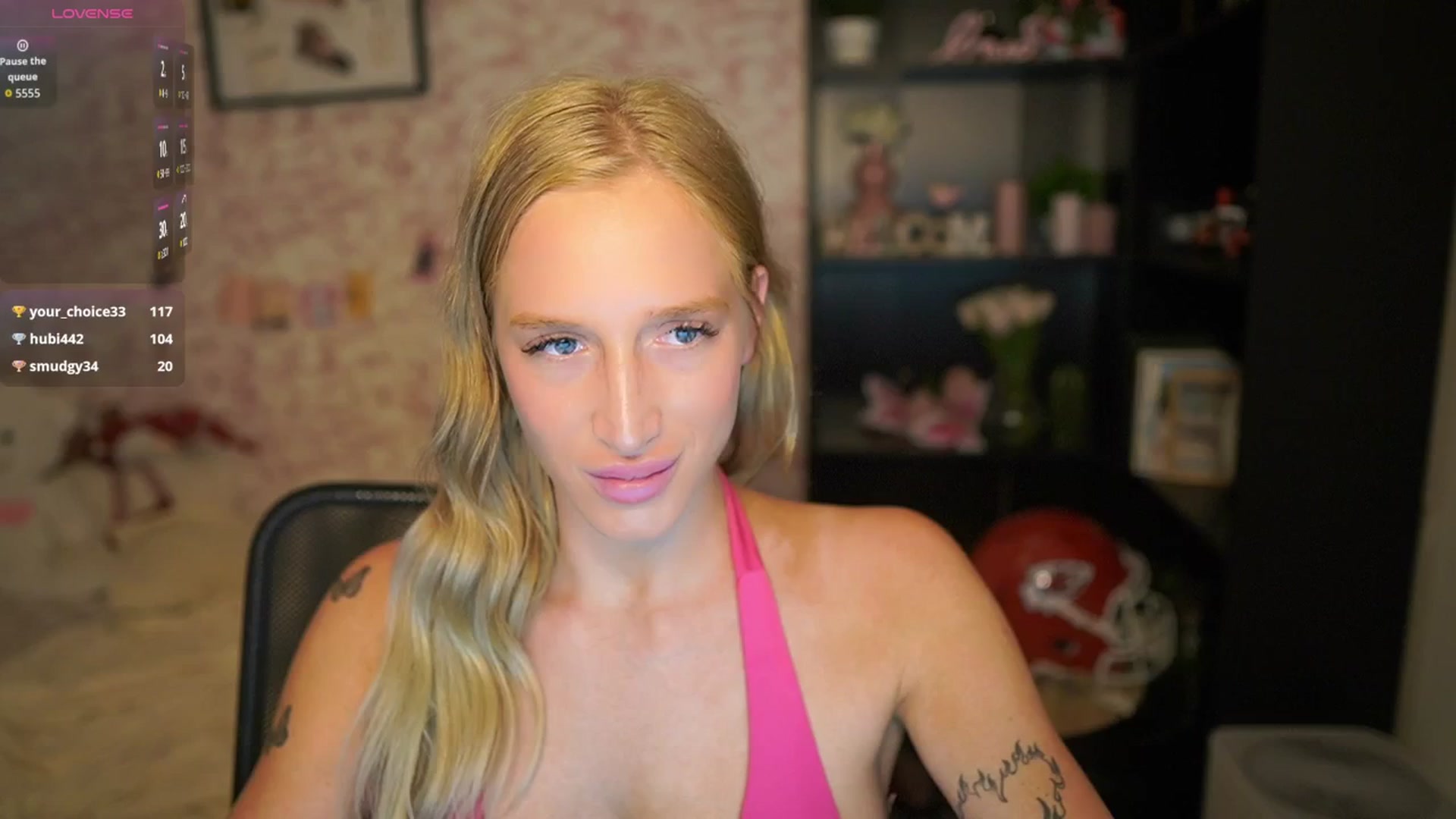 Gallery image thumbnail from NicoletteShea's myfreecams stream on, 01/23/2026, 13:02 image 17 of 20