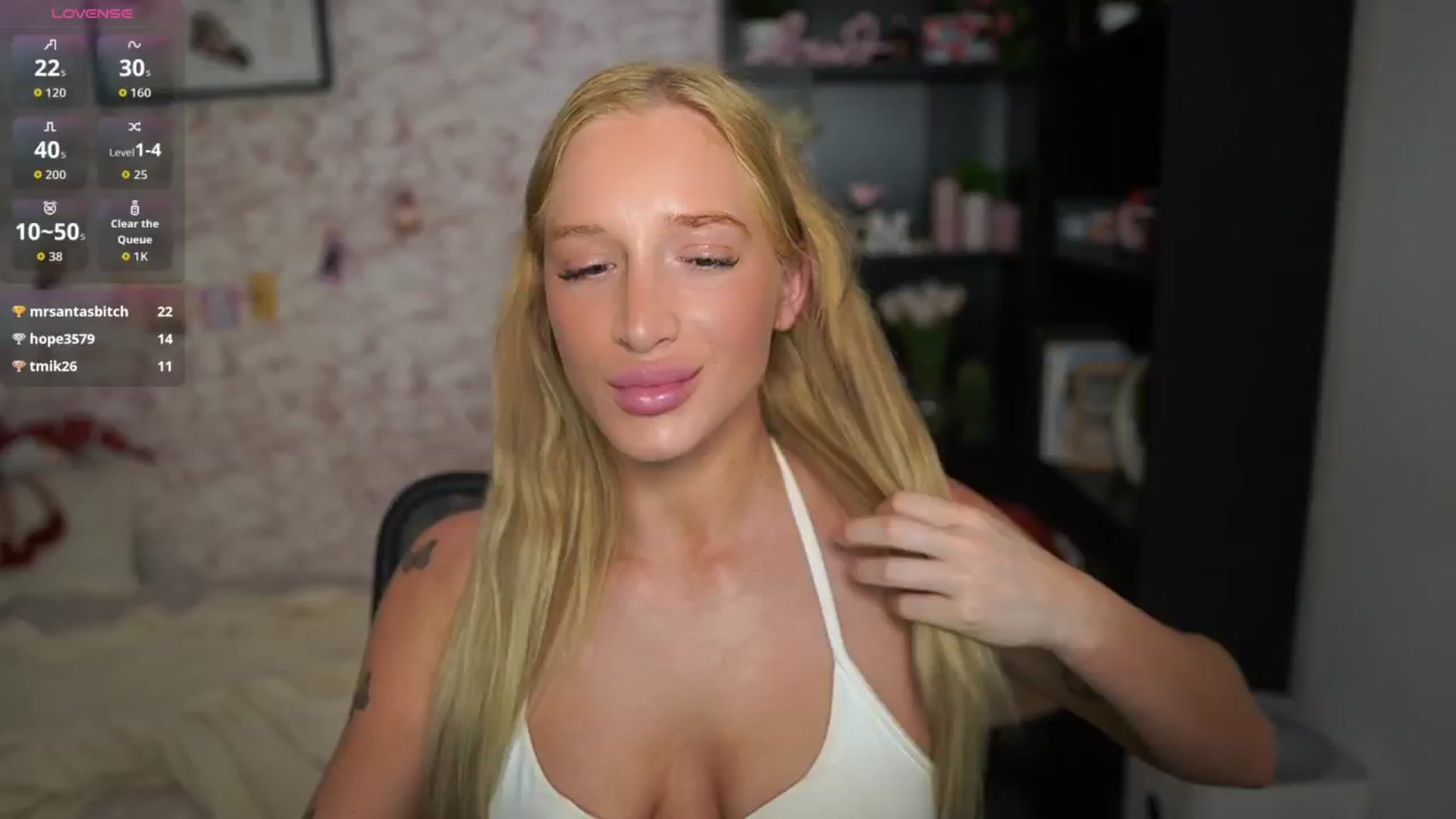 Gallery image thumbnail from NicoletteShea's myfreecams stream on, 01/29/2026, 12:21 image 12 of 20