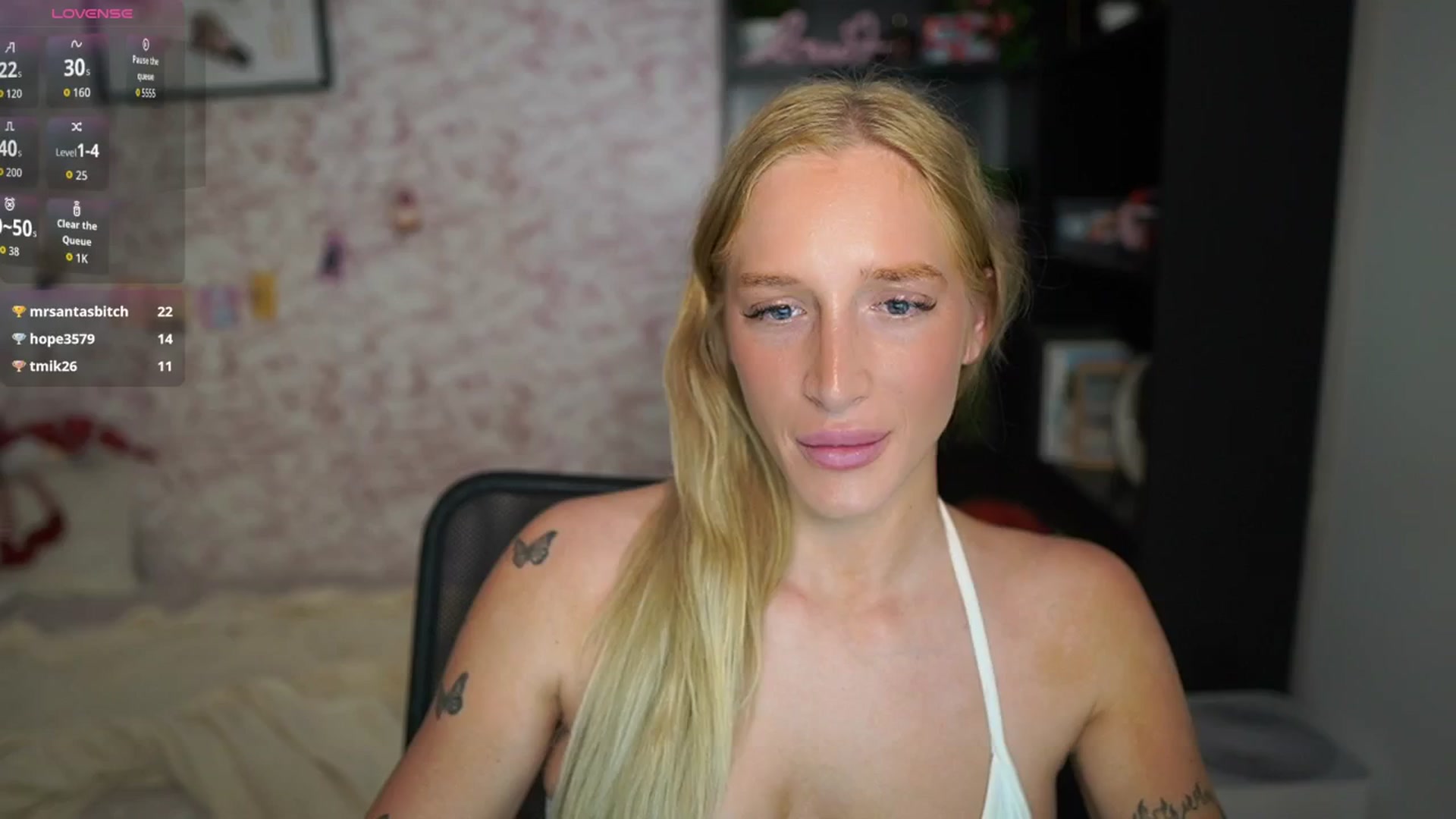 Gallery image thumbnail from NicoletteShea's myfreecams stream on, 01/29/2026, 12:21 image 17 of 20