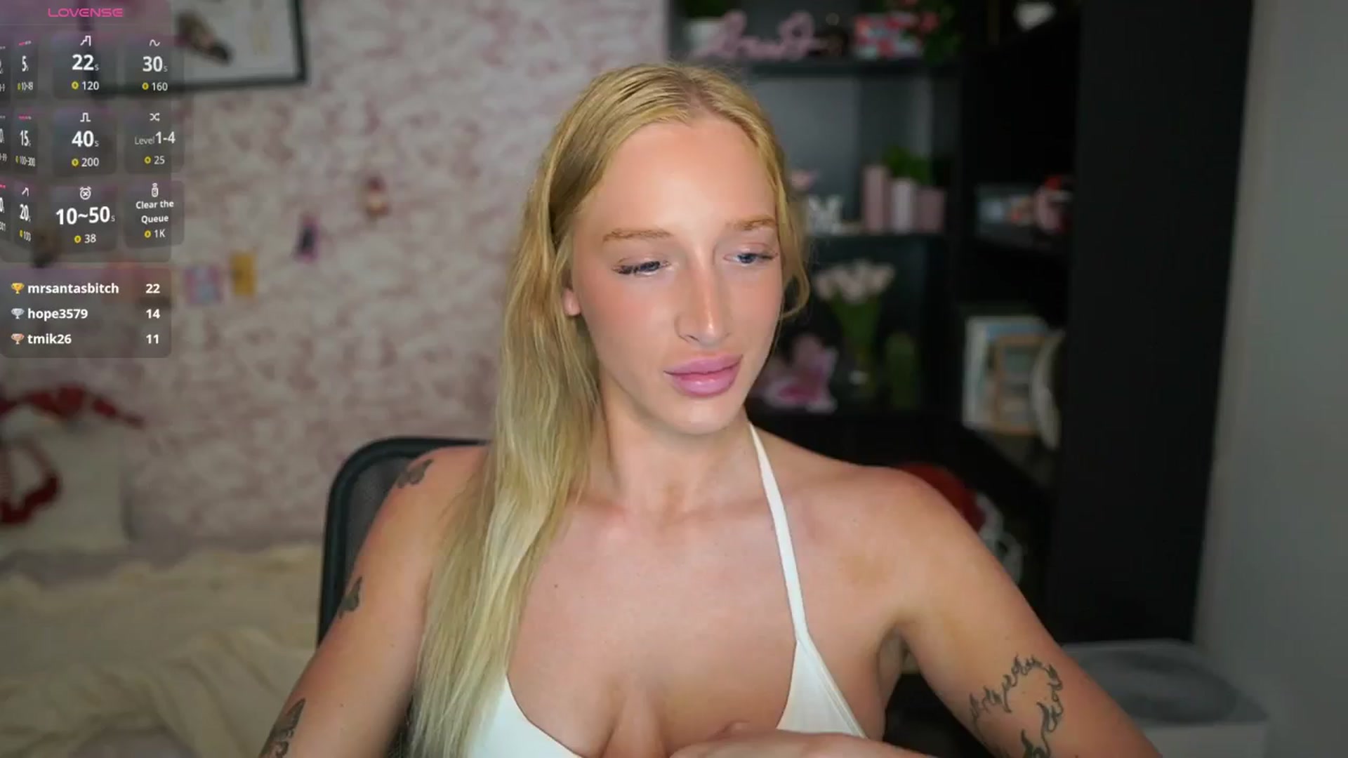 Gallery image thumbnail from NicoletteShea's myfreecams stream on, 01/29/2026, 12:21 image 7 of 20