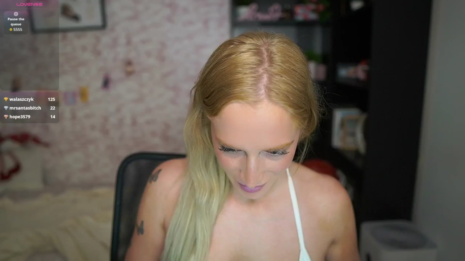 Gallery image thumbnail from NicoletteShea's myfreecams stream on, 01/29/2026, 12:21 image 20 of 20