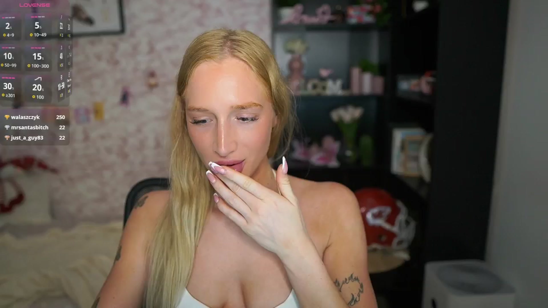 Gallery image thumbnail from NicoletteShea's myfreecams stream on, 01/29/2026, 14:04 image 15 of 20