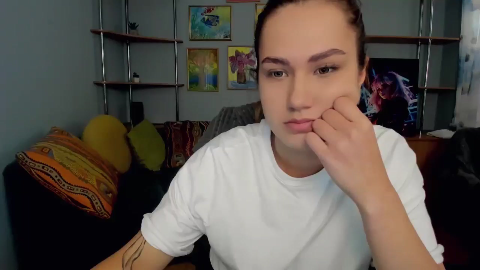 Gallery image thumbnail from Nicoliii_'s myfreecams stream on, 10/29/2025, 10:44 image 1 of 20