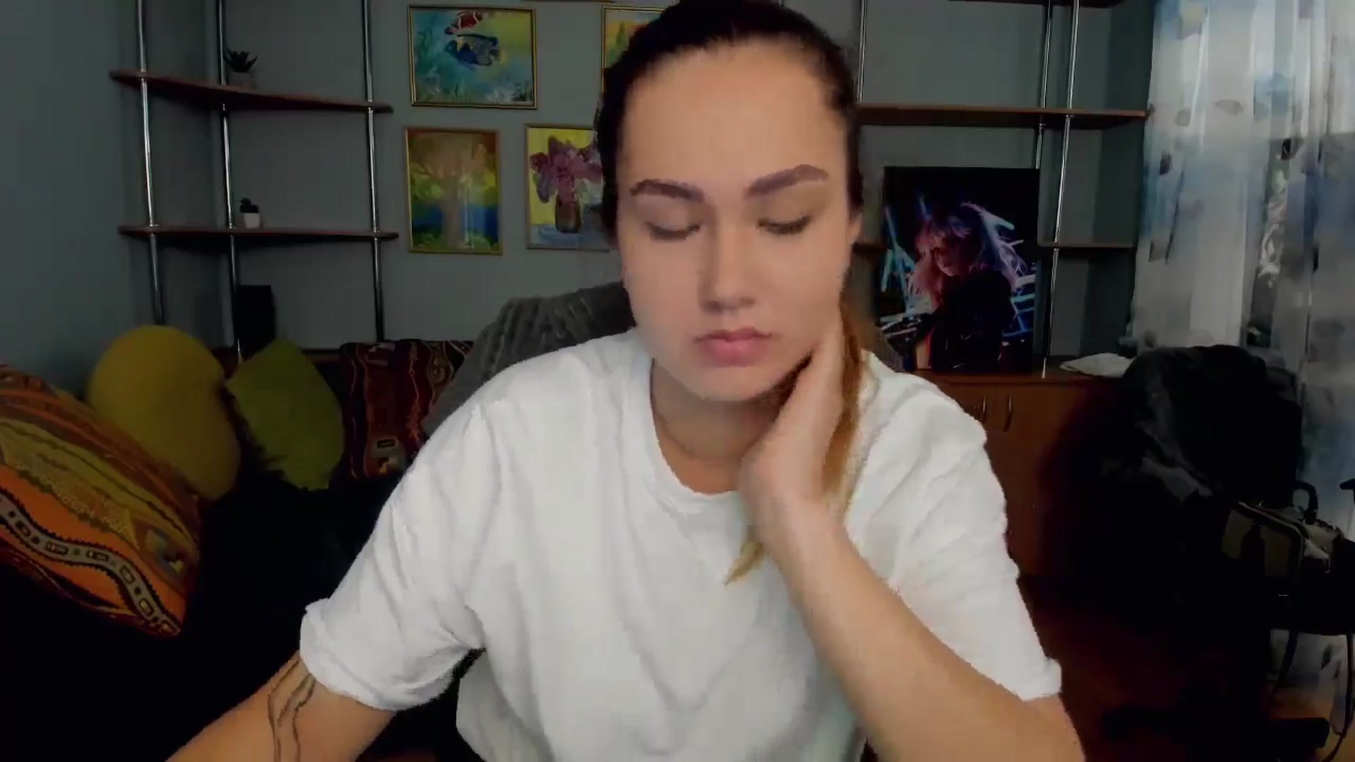 Gallery image thumbnail from Nicoliii_'s myfreecams stream on, 10/29/2025, 10:44 image 8 of 20