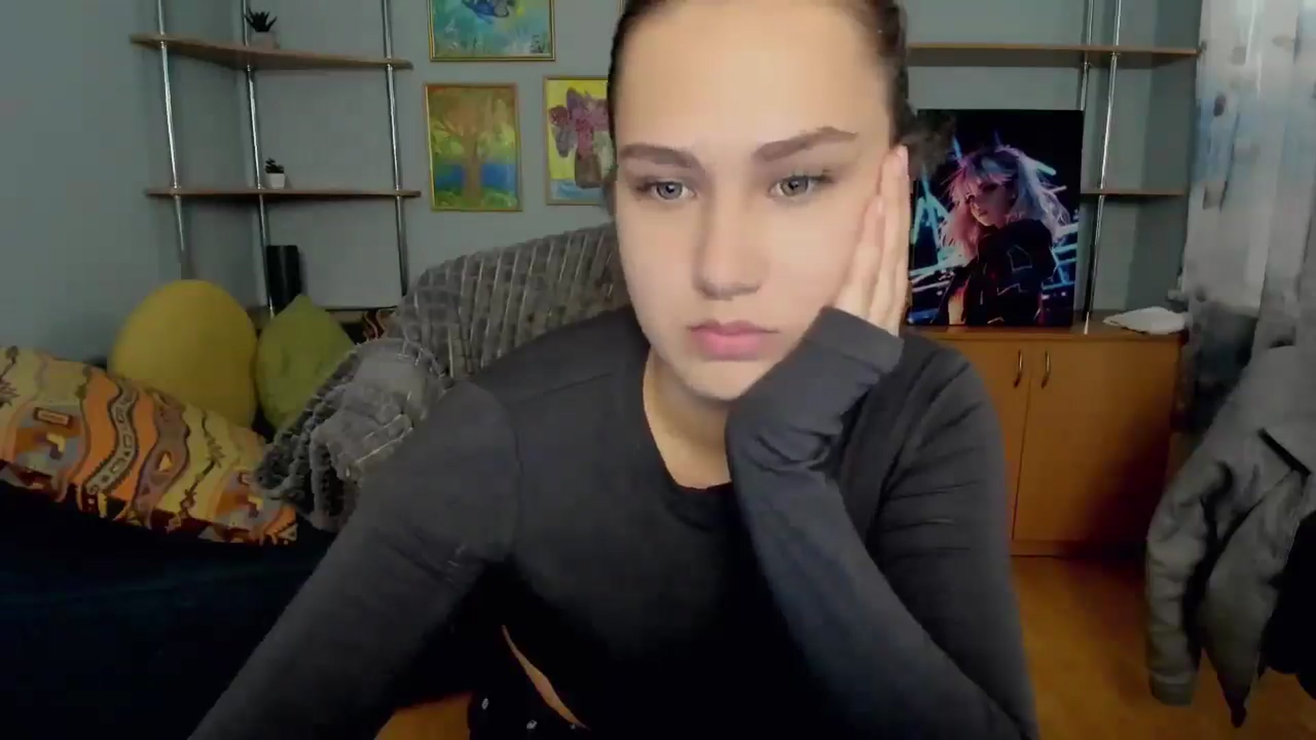 Gallery image thumbnail from Nicoliii_'s myfreecams stream on, 11/01/2025, 12:11 image 14 of 20