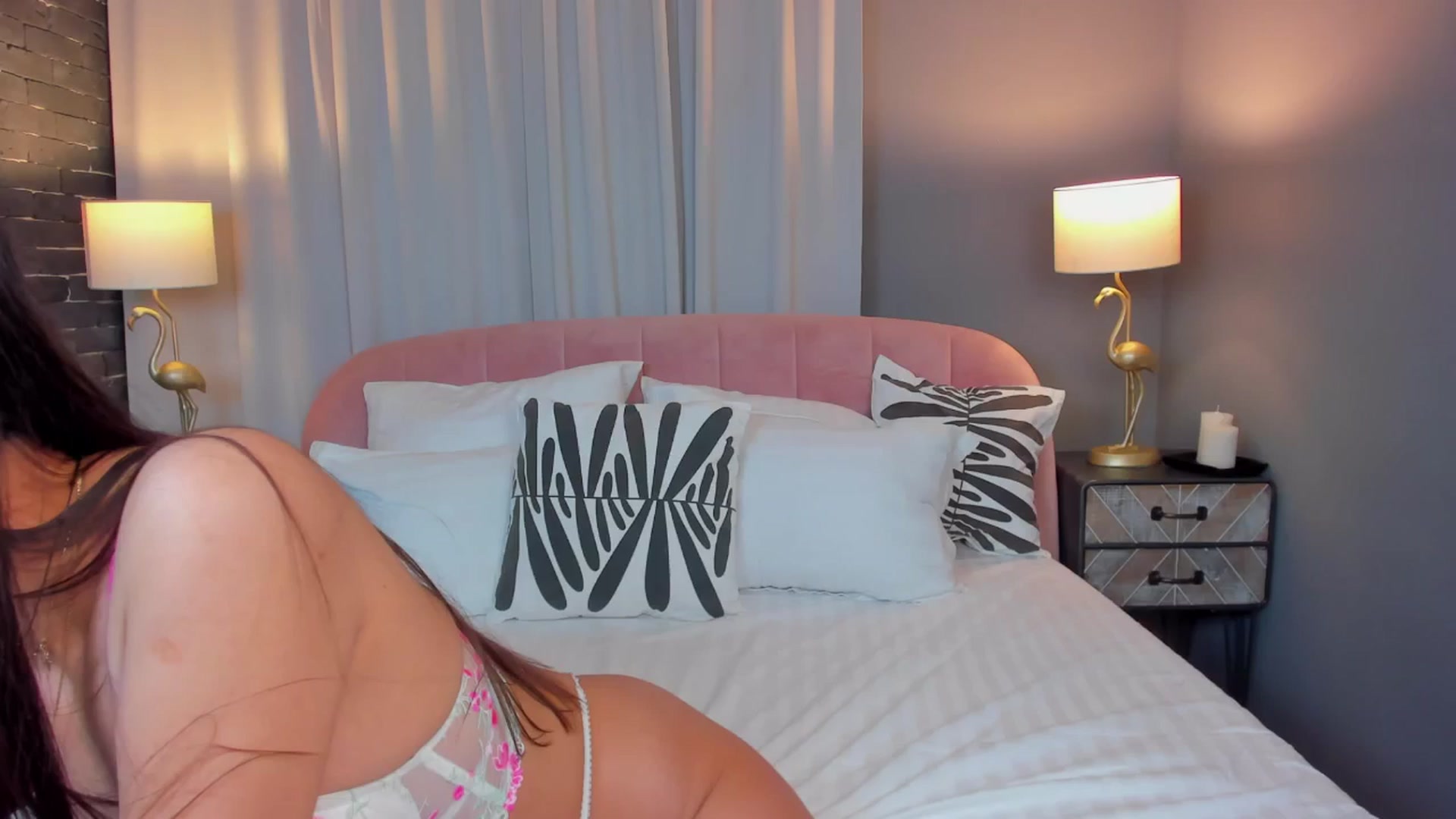 Gallery image thumbnail from NicolleStark's myfreecams stream on, 01/07/2025, 11:48 image 15 of 20