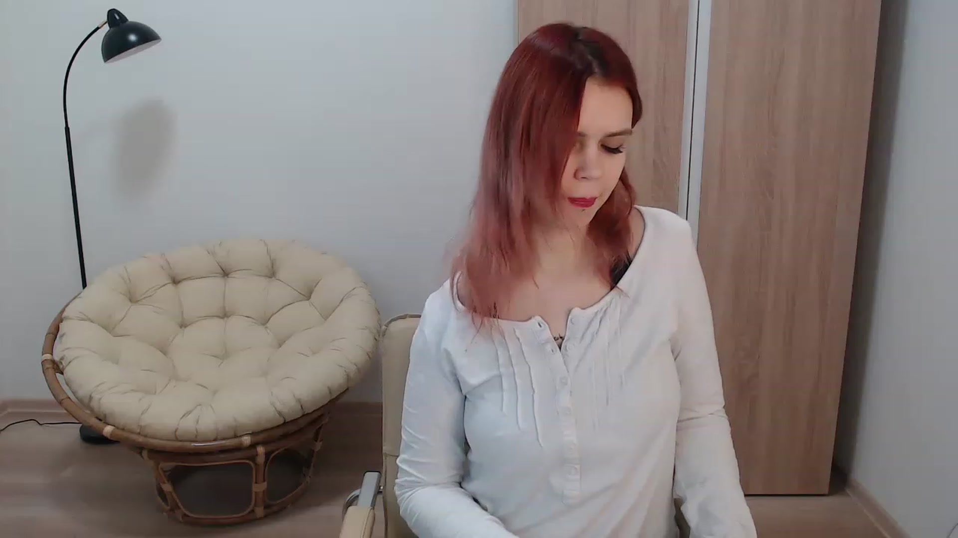 Gallery image thumbnail from NicolyRio's myfreecams stream on, 12/03/2022, 08:56 image 6 of 20