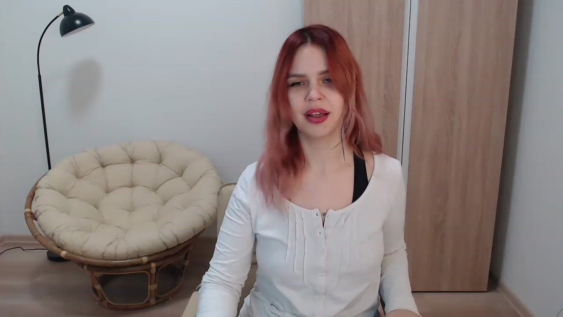 Gallery image thumbnail from NicolyRio's myfreecams stream on, 12/03/2022, 08:56 image 19 of 20