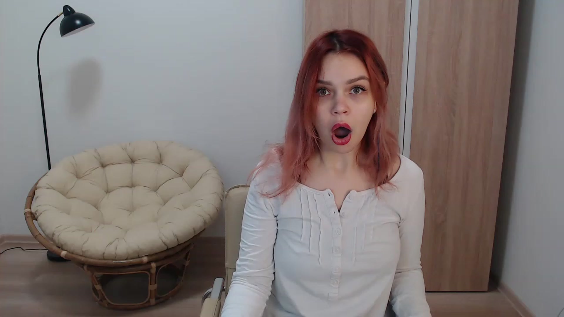 Gallery image thumbnail from NicolyRio's myfreecams stream on, 12/03/2022, 08:56 image 8 of 20