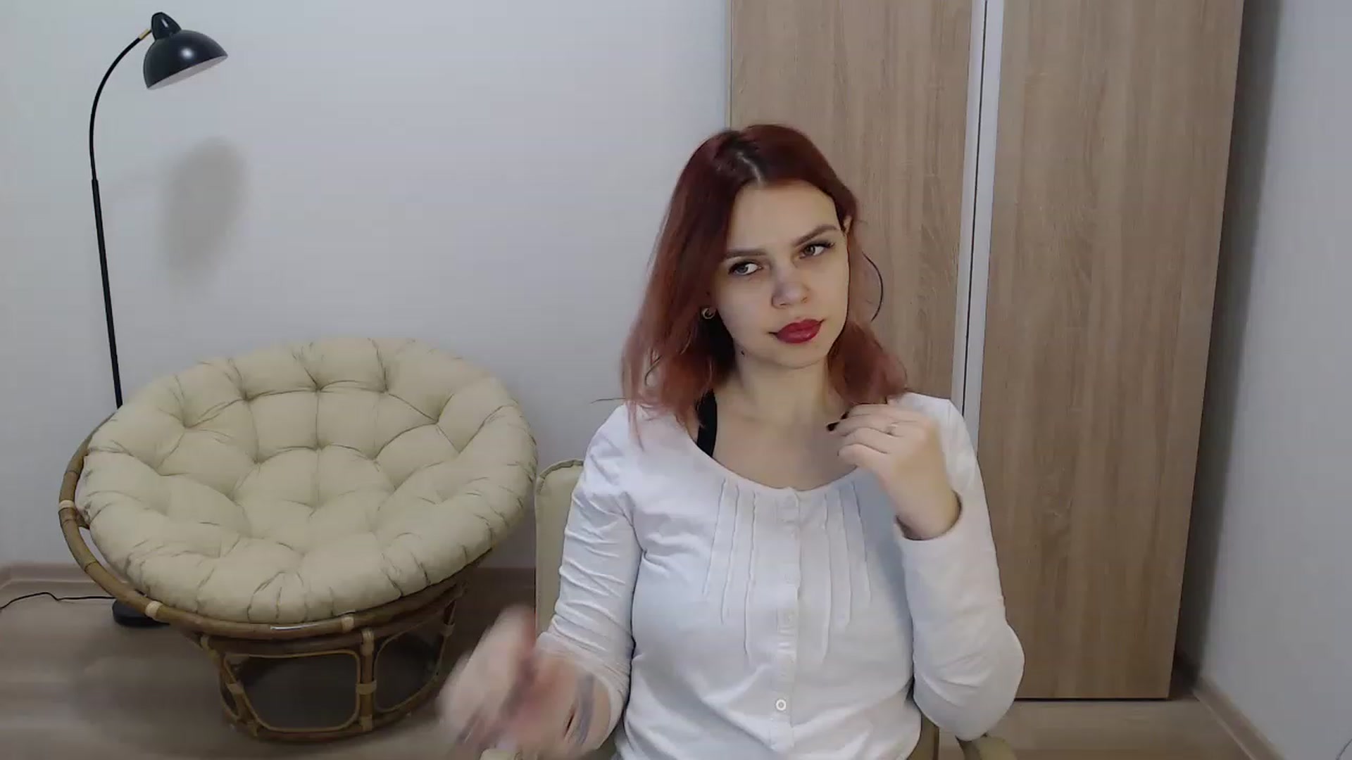 Gallery image thumbnail from NicolyRio's myfreecams stream on, 12/03/2022, 08:56 image 4 of 20