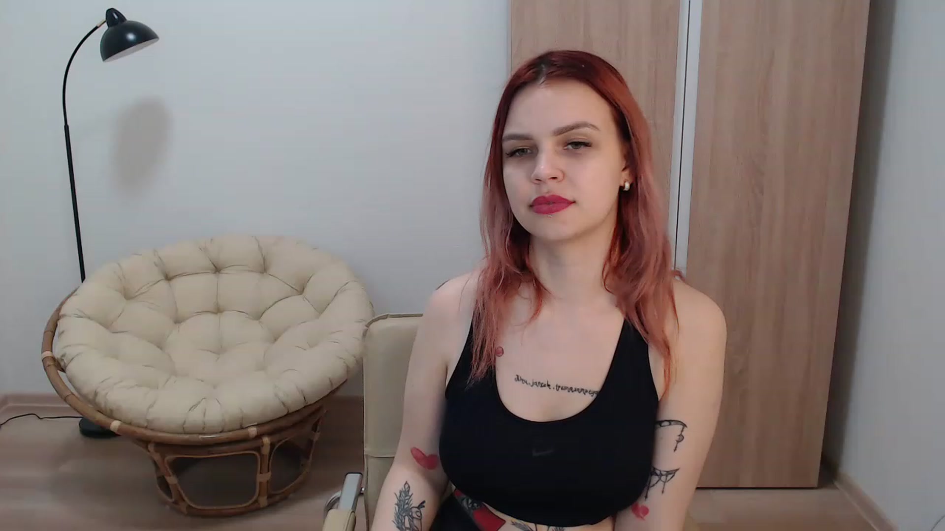 Gallery image thumbnail from NicolyRio's myfreecams stream on, 12/04/2022, 10:34 image 10 of 20