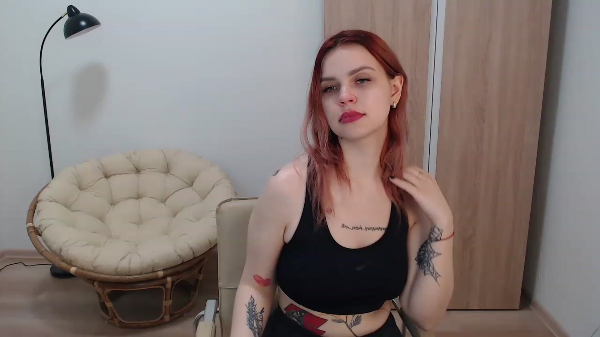 Gallery image thumbnail from NicolyRio's myfreecams stream on, 12/04/2022, 10:34 image 19 of 20