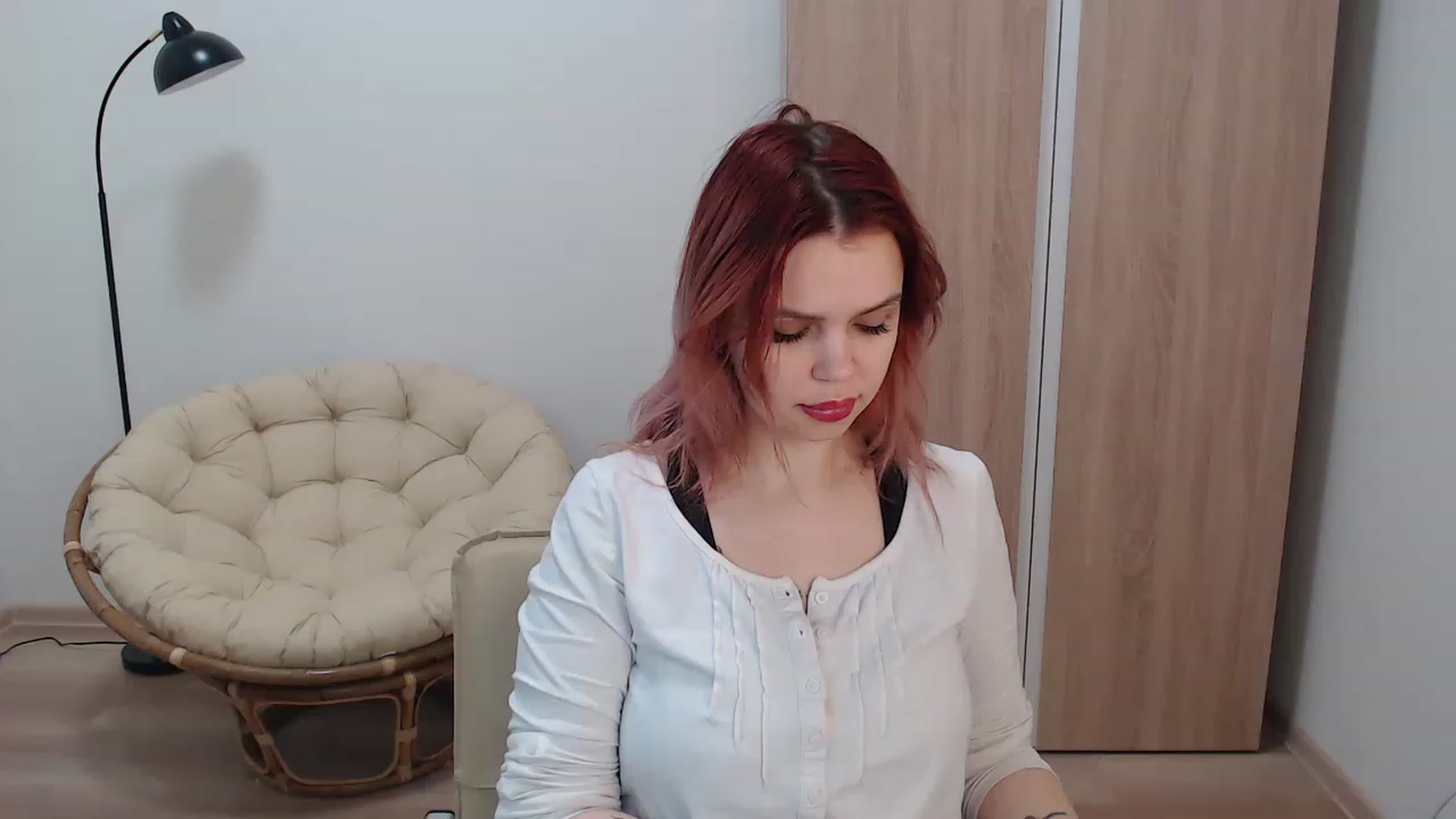 Gallery image thumbnail from NicolyRio's myfreecams stream on, 12/05/2022, 09:37 image 2 of 20