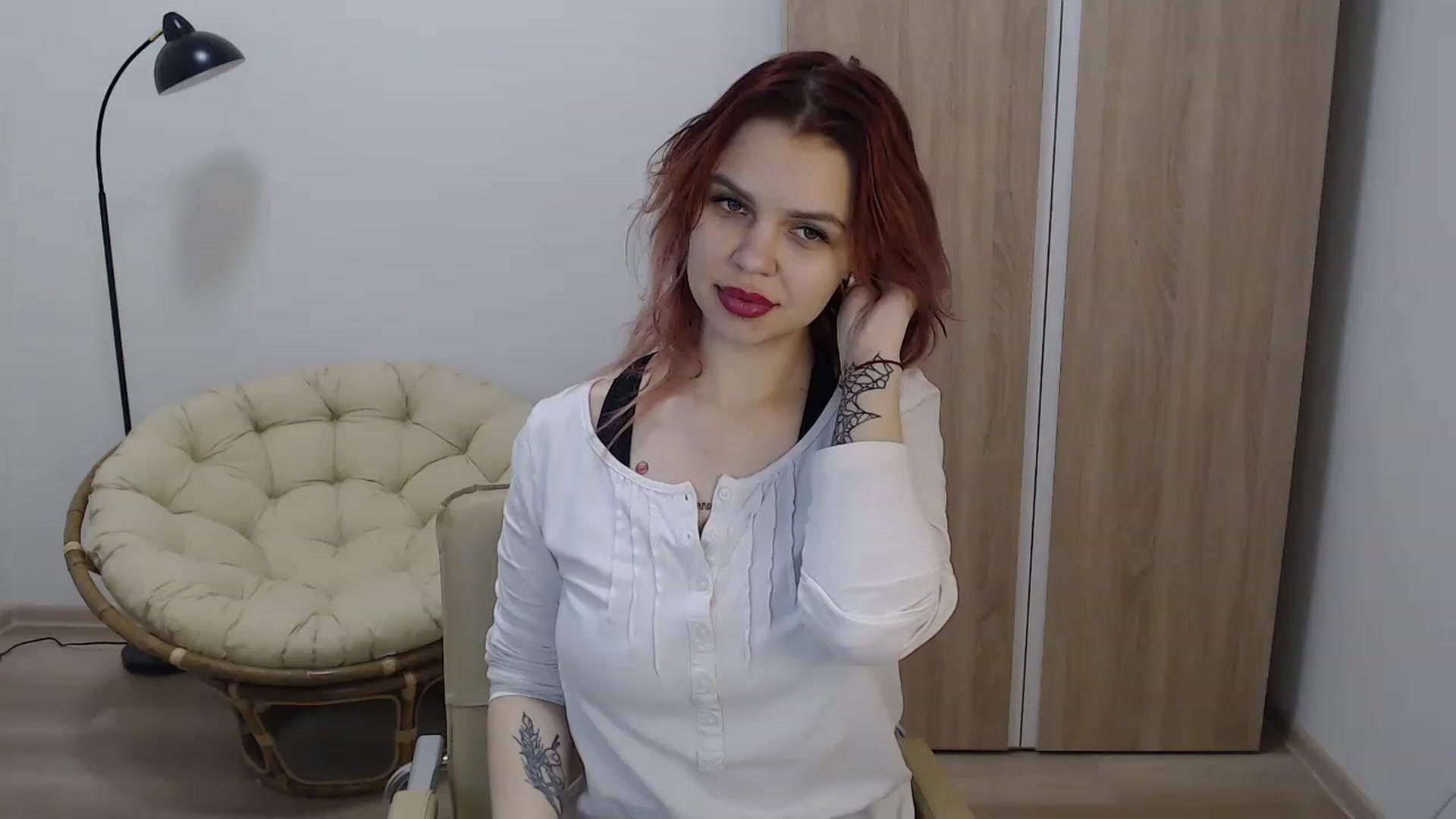 Gallery image thumbnail from NicolyRio's myfreecams stream on, 12/05/2022, 09:37 image 8 of 20
