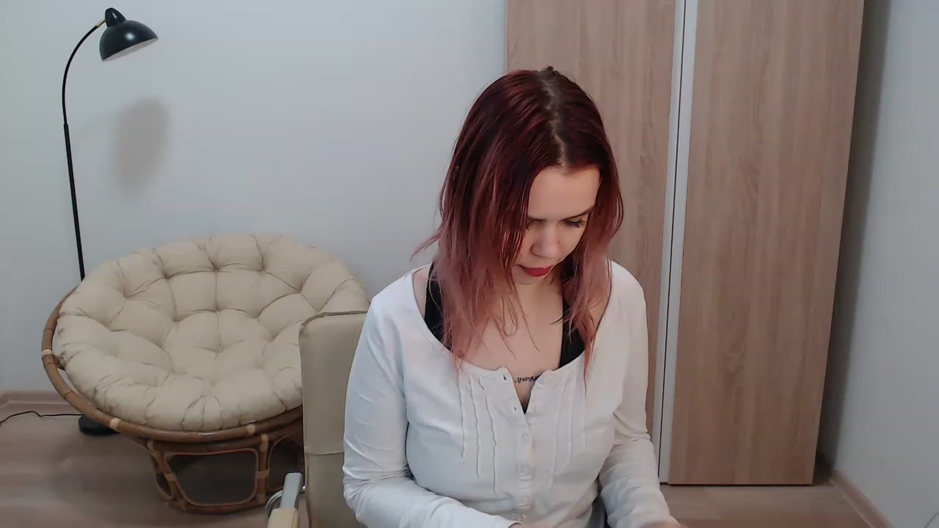 Gallery image thumbnail from NicolyRio's myfreecams stream on, 12/05/2022, 11:13 image 18 of 20