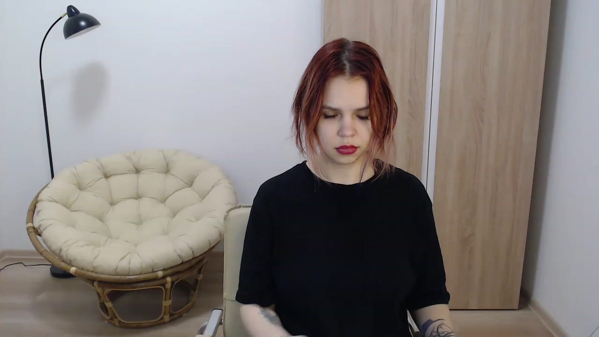 Gallery image thumbnail from NicolyRio's myfreecams stream on, 12/06/2022, 08:48 image 9 of 20