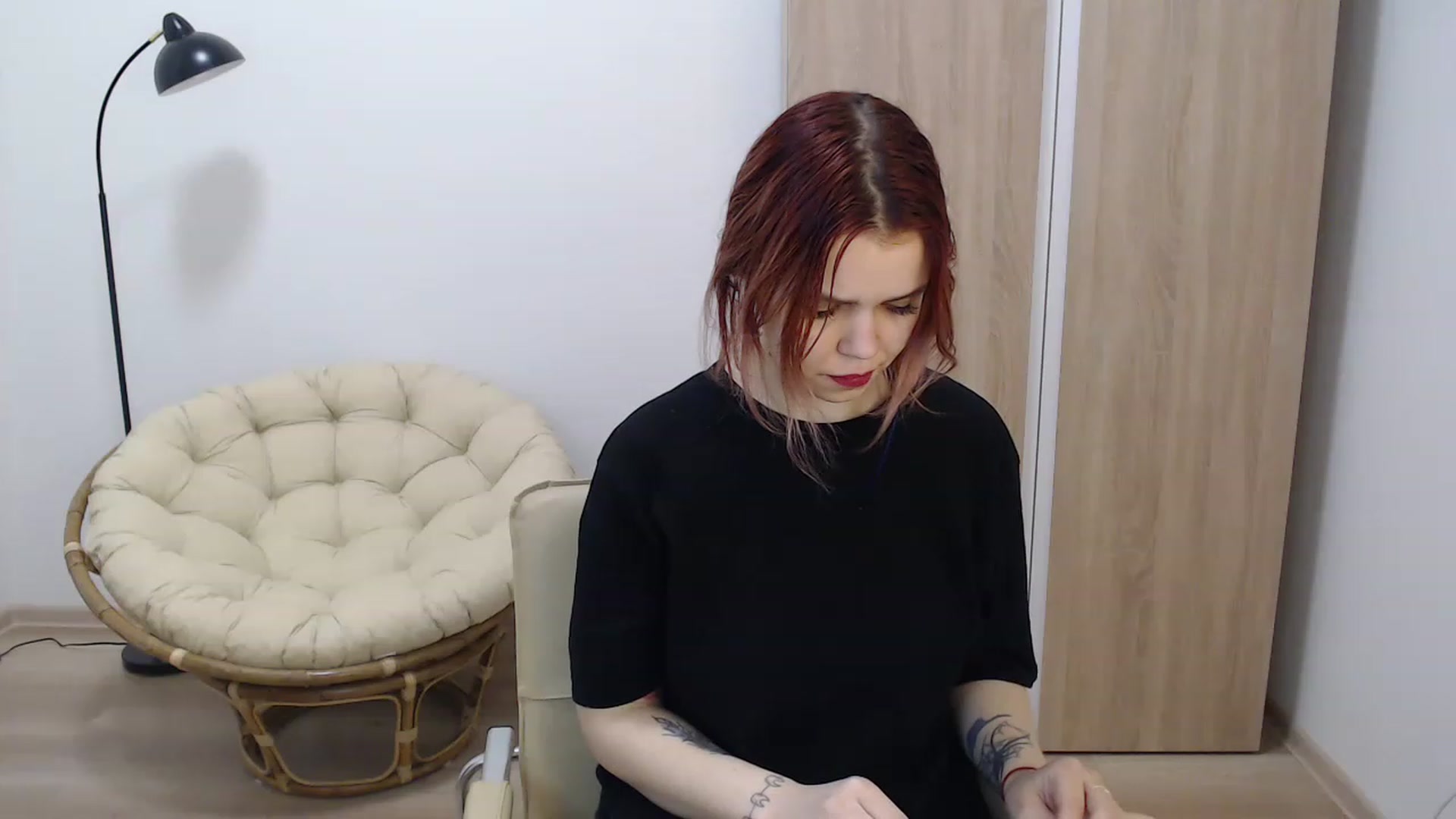 Gallery image thumbnail from NicolyRio's myfreecams stream on, 12/06/2022, 09:06 image 8 of 20