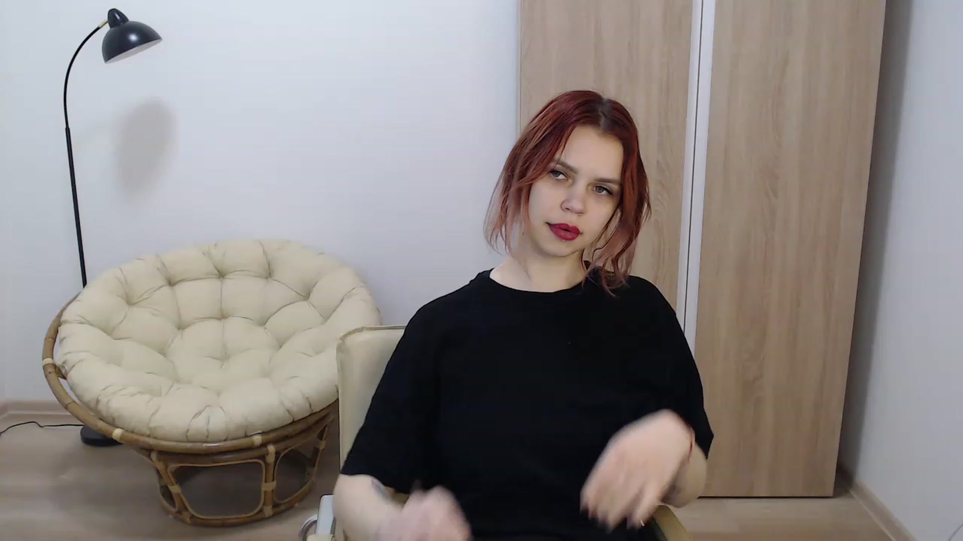 Gallery image thumbnail from NicolyRio's myfreecams stream on, 12/06/2022, 09:06 image 14 of 20