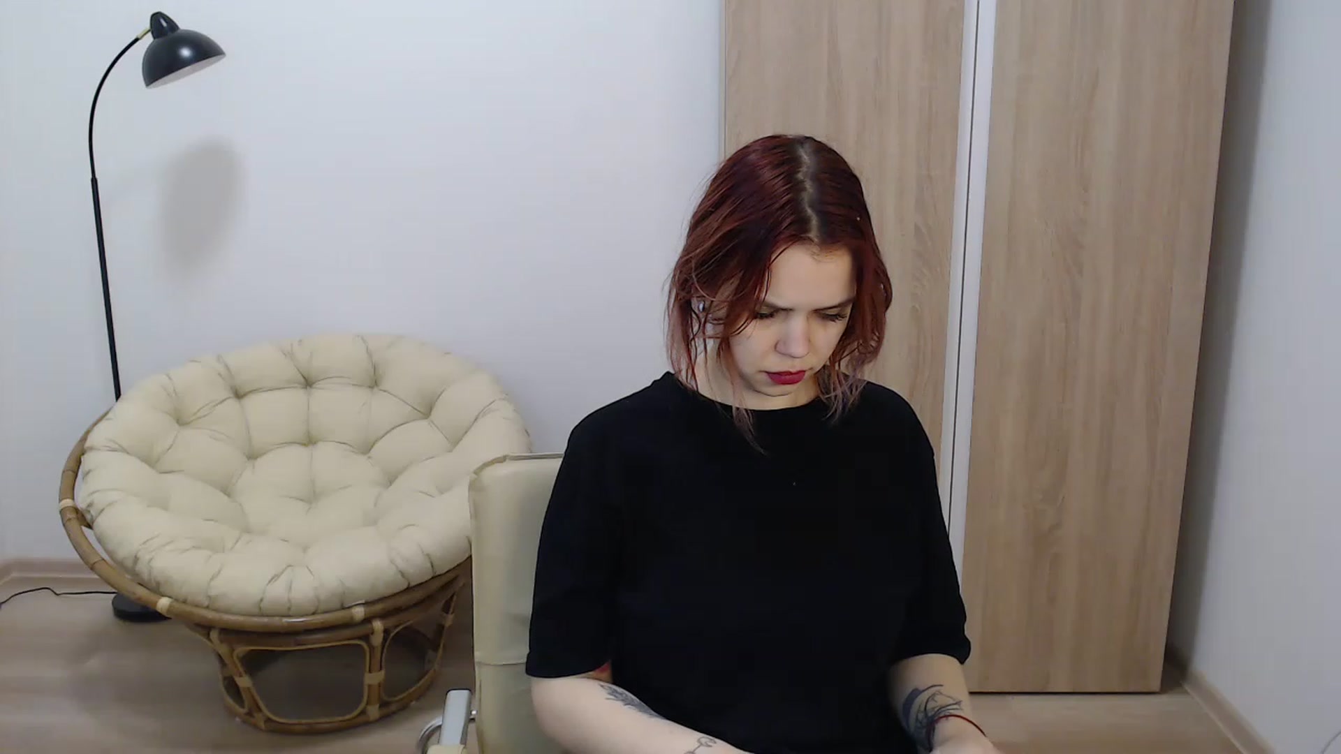 Gallery image thumbnail from NicolyRio's myfreecams stream on, 12/06/2022, 09:06 image 17 of 20