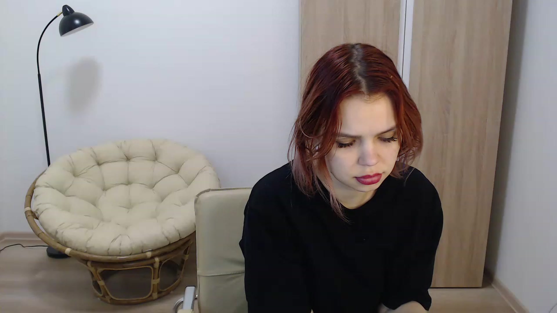 Gallery image thumbnail from NicolyRio's myfreecams stream on, 12/06/2022, 09:06 image 15 of 20