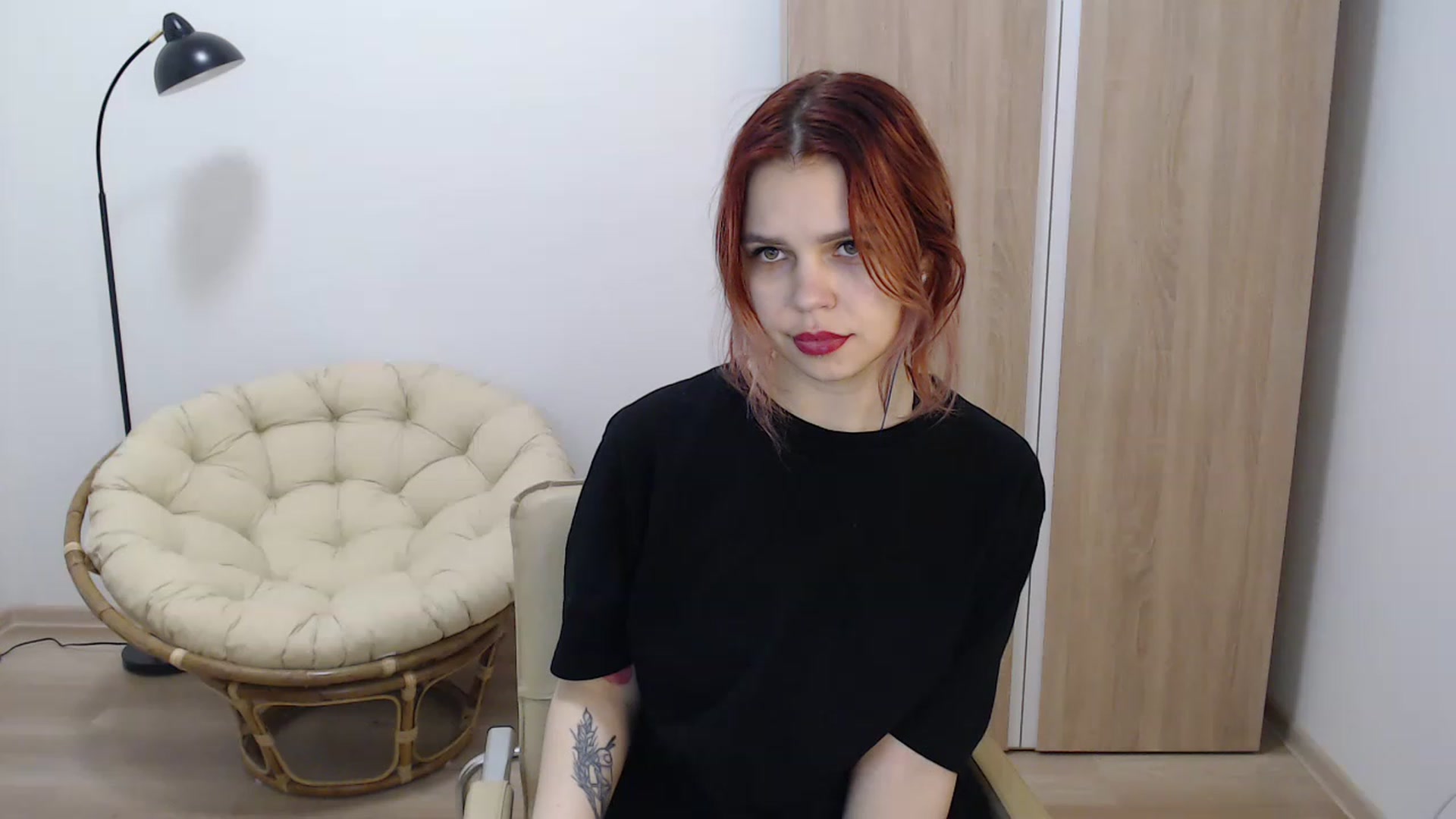 Gallery image thumbnail from NicolyRio's myfreecams stream on, 12/06/2022, 09:06 image 9 of 20