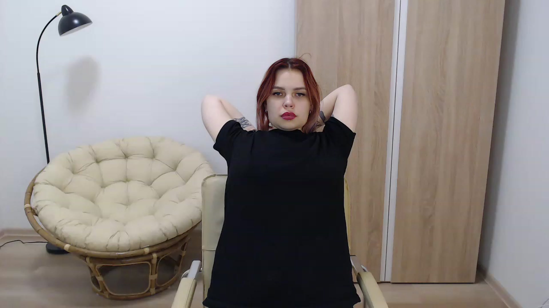 Gallery image thumbnail from NicolyRio's myfreecams stream on, 12/06/2022, 10:25 image 18 of 20
