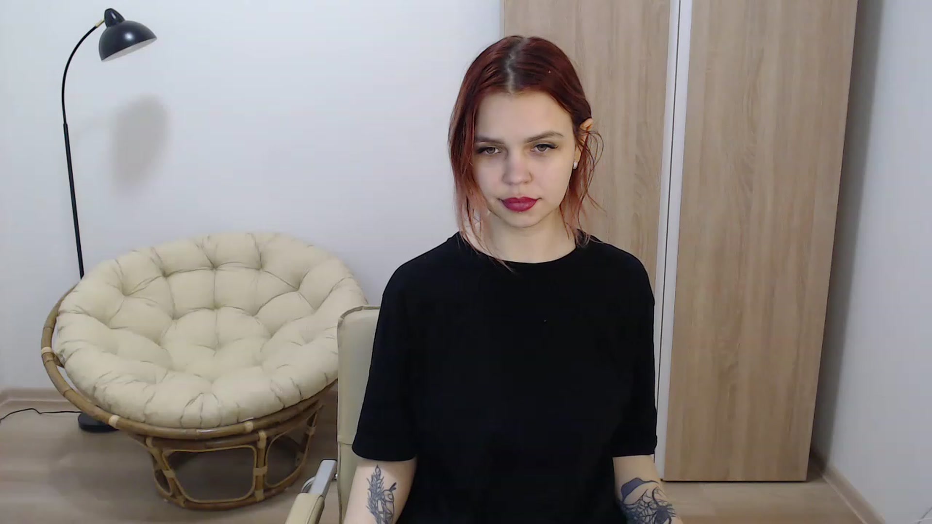 Gallery image thumbnail from NicolyRio's myfreecams stream on, 12/06/2022, 10:25 image 1 of 20