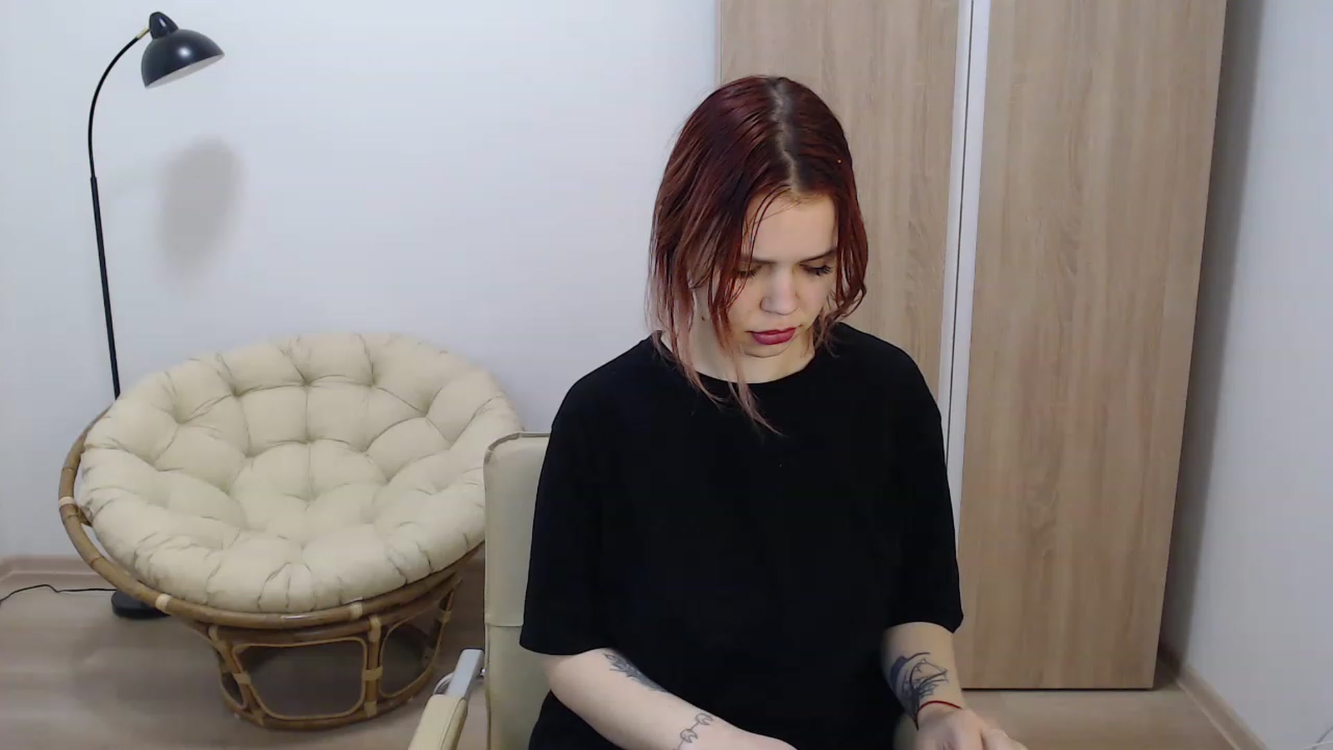 Gallery image thumbnail from NicolyRio's myfreecams stream on, 12/06/2022, 10:25 image 3 of 20