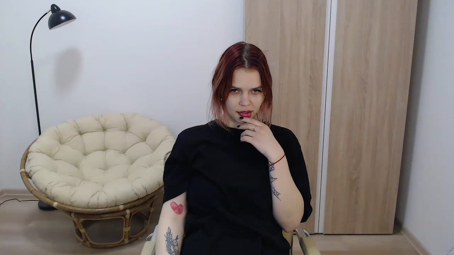 Gallery image thumbnail from NicolyRio's myfreecams stream on, 12/06/2022, 10:45 image 6 of 20