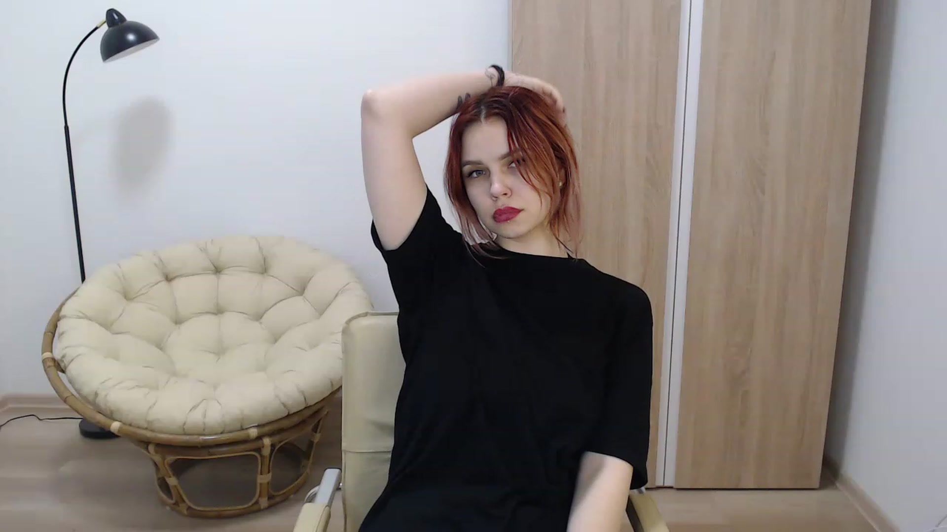 Gallery image thumbnail from NicolyRio's myfreecams stream on, 12/06/2022, 10:45 image 5 of 20