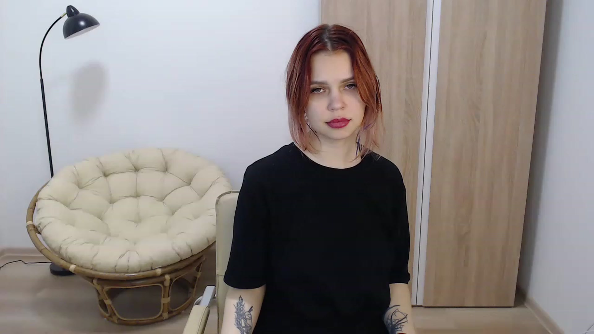 Gallery image thumbnail from NicolyRio's myfreecams stream on, 12/06/2022, 10:45 image 18 of 20