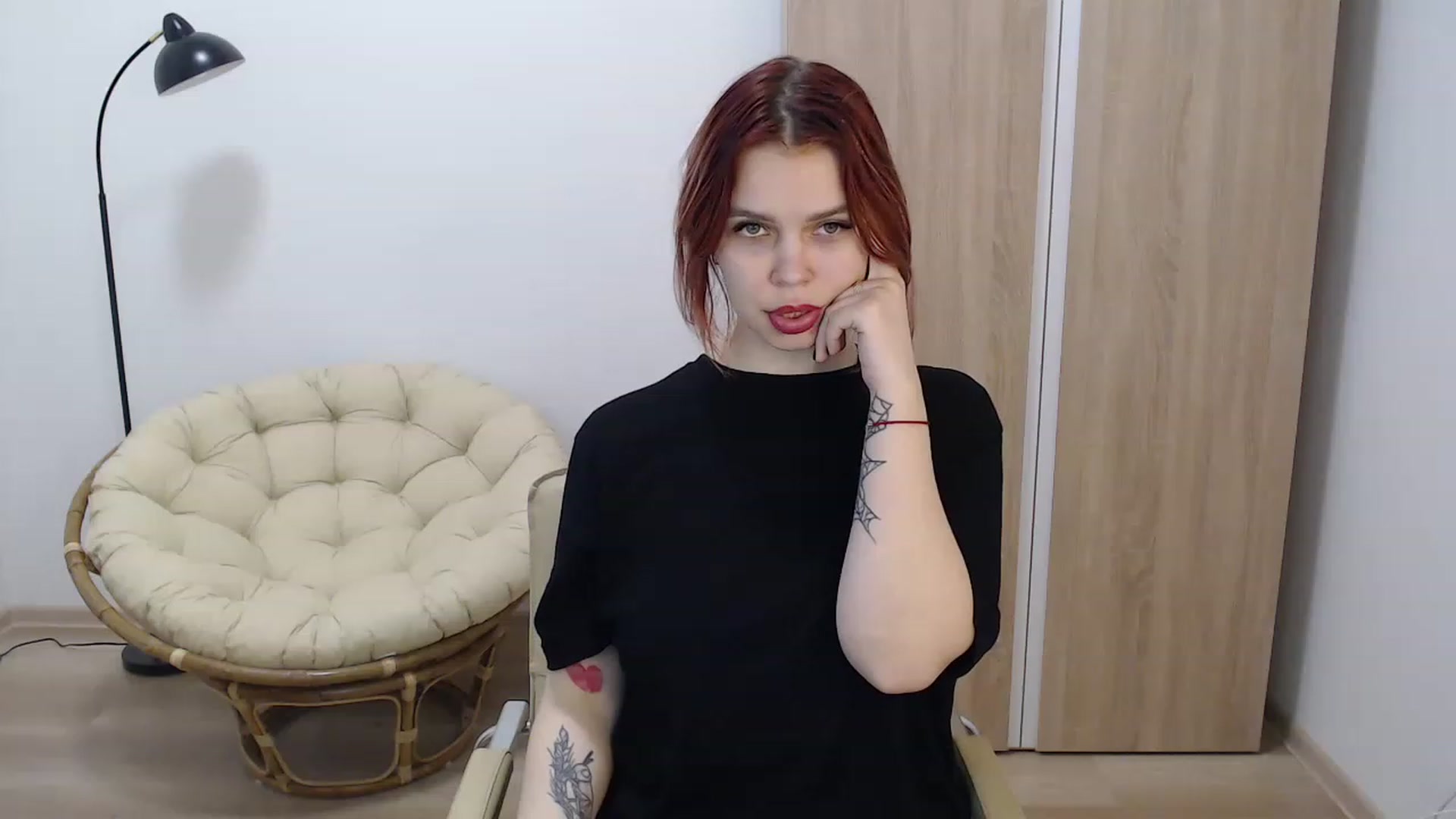 Gallery image thumbnail from NicolyRio's myfreecams stream on, 12/06/2022, 10:45 image 16 of 20