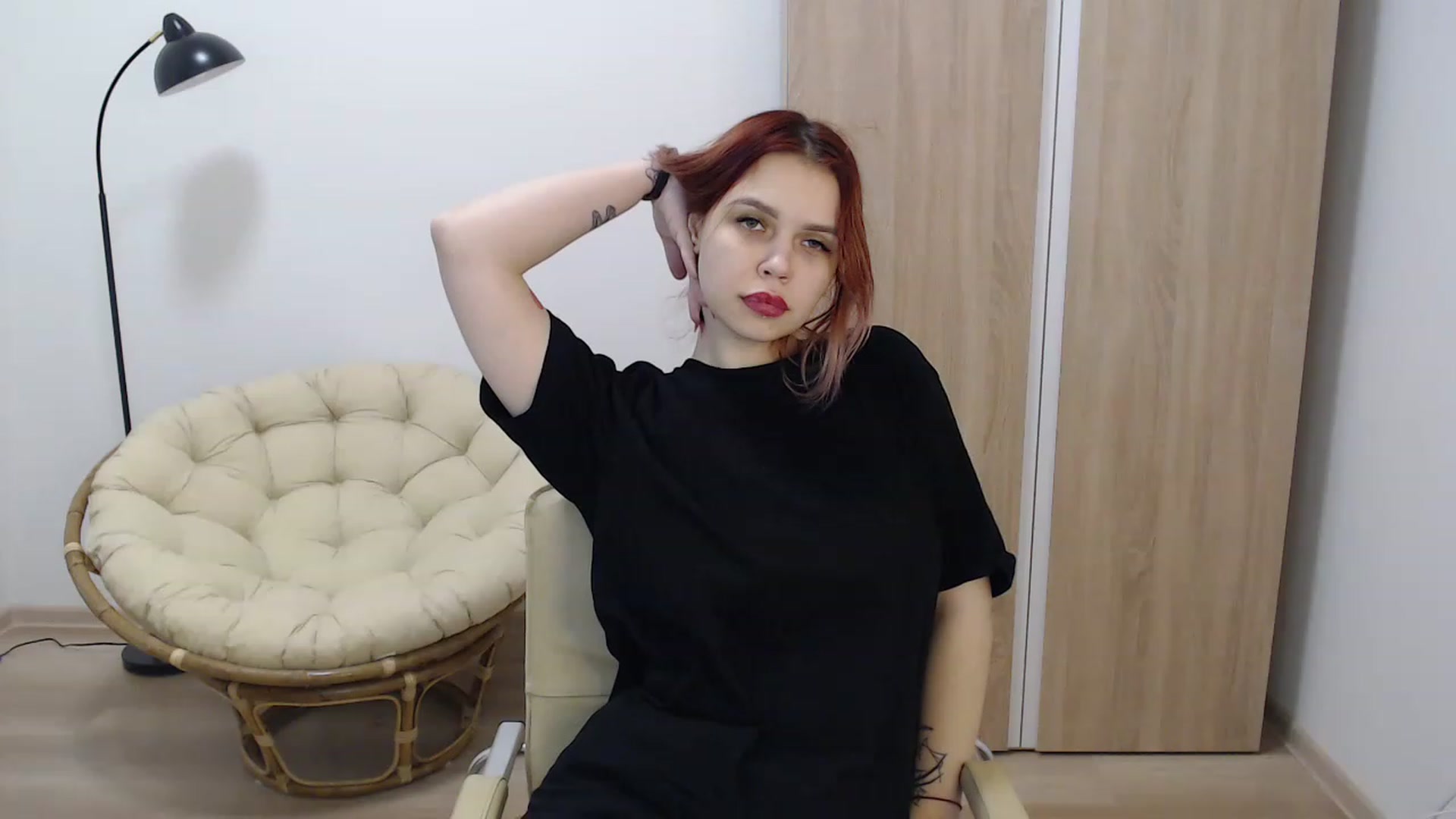 Gallery image thumbnail from NicolyRio's myfreecams stream on, 12/06/2022, 10:45 image 2 of 20