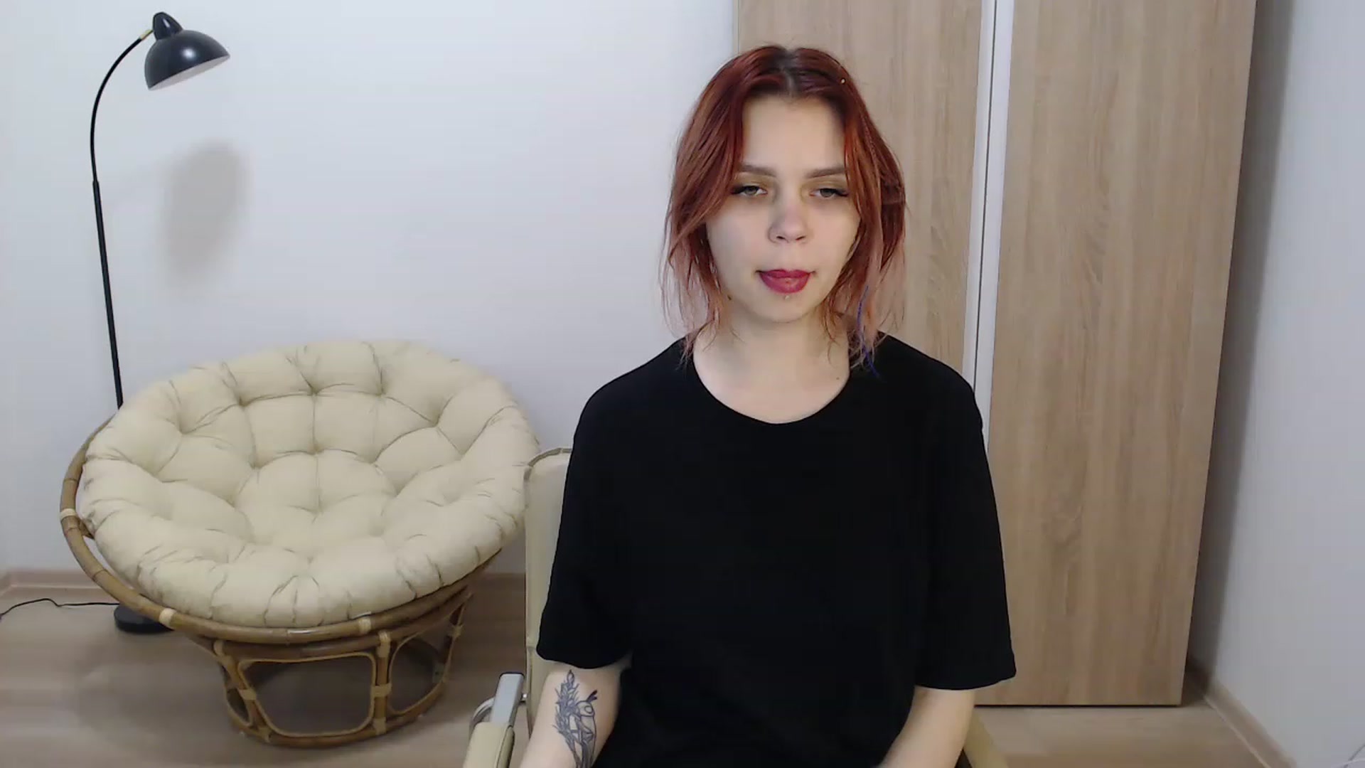 Gallery image thumbnail from NicolyRio's myfreecams stream on, 12/06/2022, 11:25 image 10 of 20